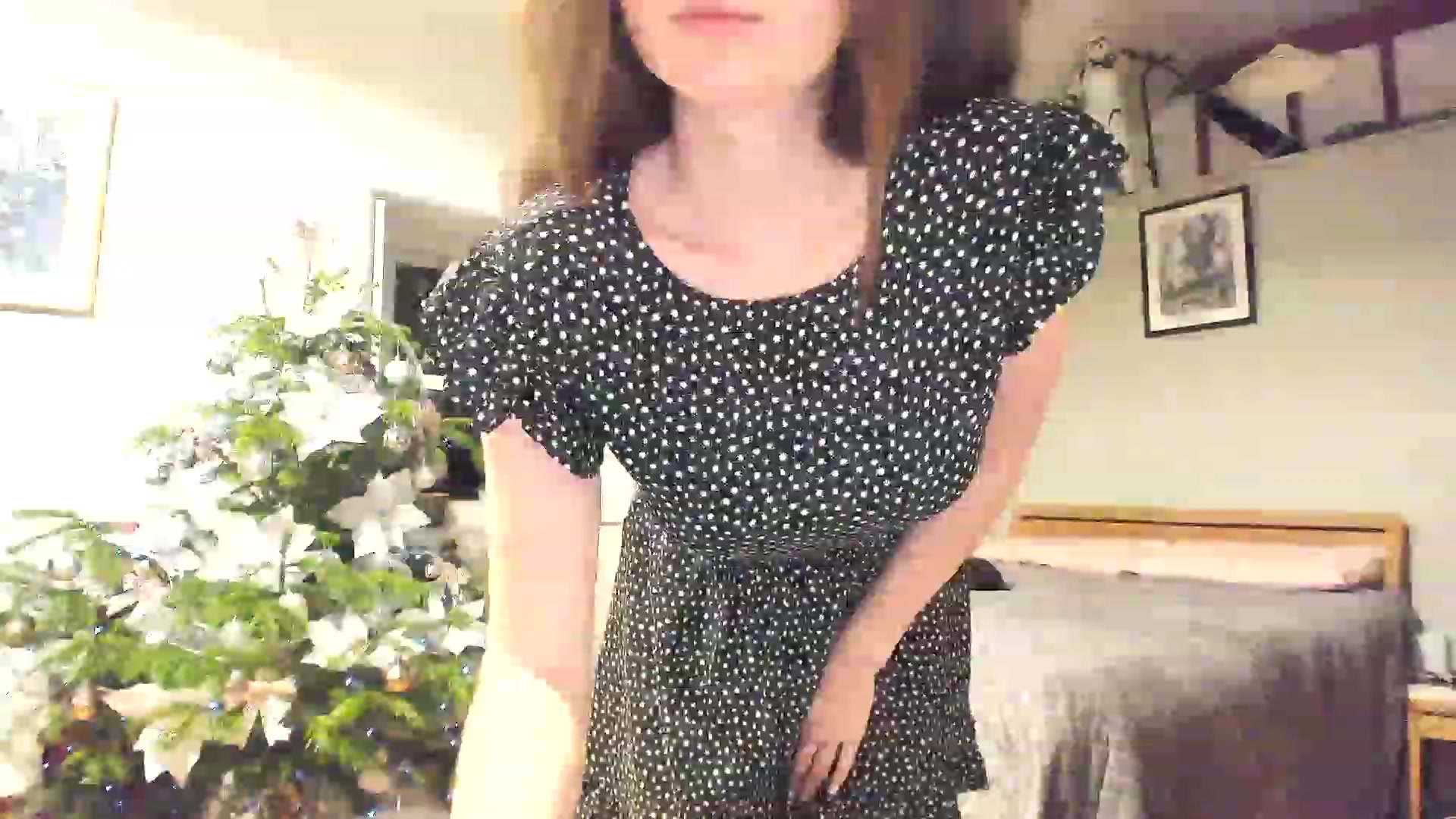 Gallery image thumbnail from Amber_Fry's myfreecams stream on, 12/27/2022, 22:33 image 3 of 20