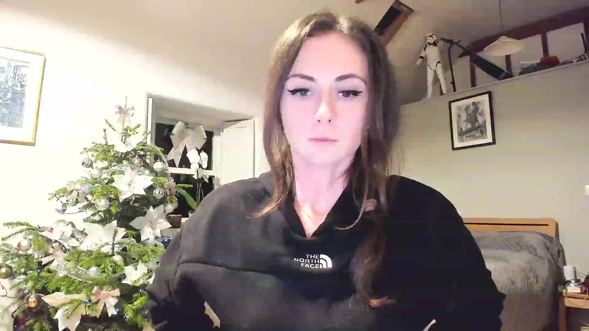 Gallery image thumbnail from Amber_Fry's myfreecams stream on, 12/28/2022, 21:31 image 2 of 20
