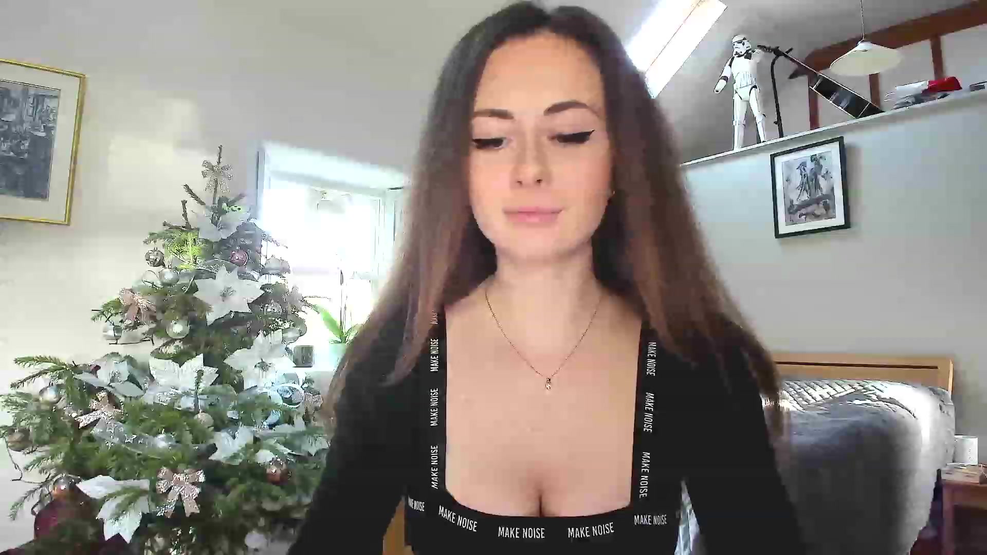 Gallery image thumbnail from Amber_Fry's myfreecams stream on, 12/30/2022, 15:18 image 4 of 20