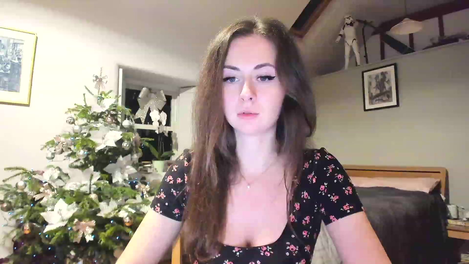 Gallery image thumbnail from Amber_Fry's myfreecams stream on, 12/31/2022, 24:03 image 2 of 20