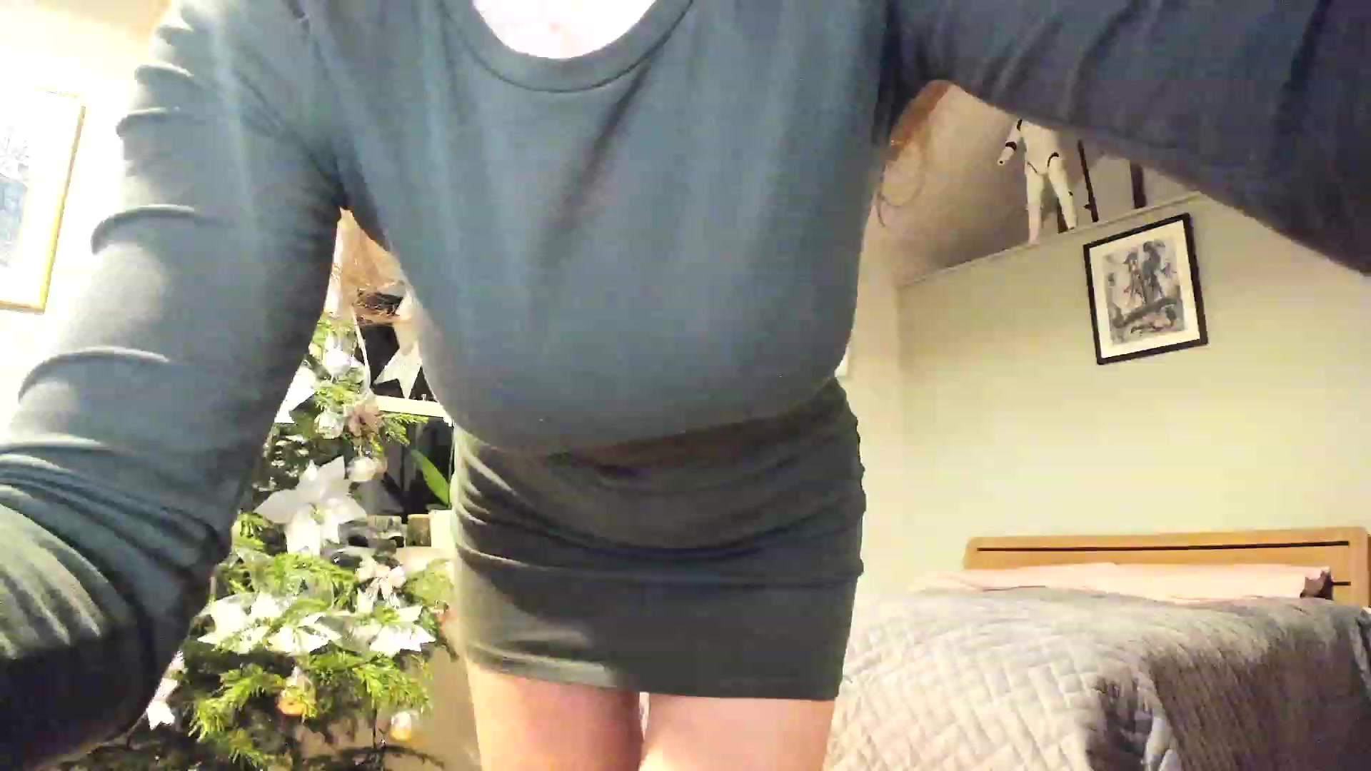 Gallery image thumbnail from Amber_Fry's myfreecams stream on, 01/01/2023, 22:56 image 7 of 20