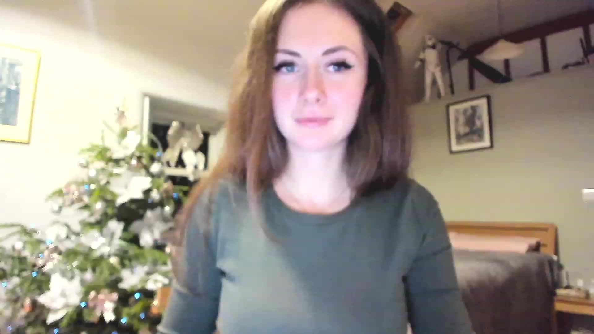 Gallery image thumbnail from Amber_Fry's myfreecams stream on, 01/01/2023, 23:53 image 13 of 20