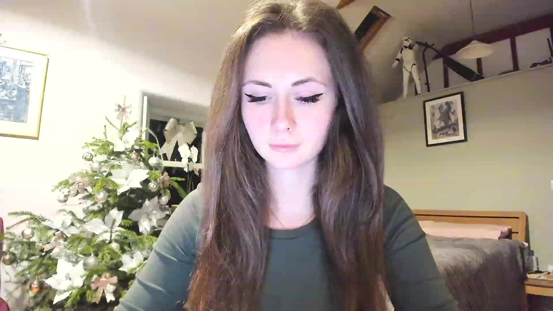 Gallery image thumbnail from Amber_Fry's myfreecams stream on, 01/02/2023, 24:51 image 9 of 20