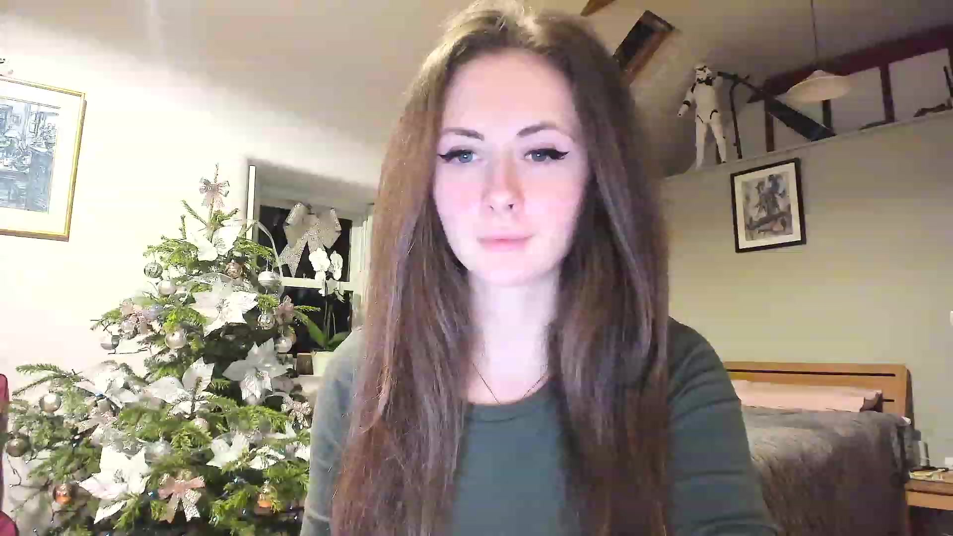 Gallery image thumbnail from Amber_Fry's myfreecams stream on, 01/02/2023, 24:51 image 10 of 20