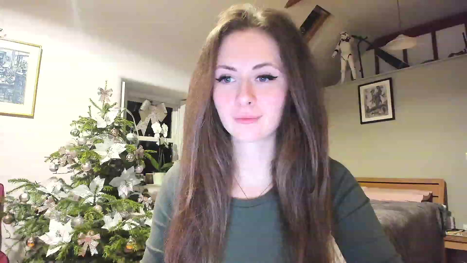 Gallery image thumbnail from Amber_Fry's myfreecams stream on, 01/02/2023, 24:51 image 11 of 20