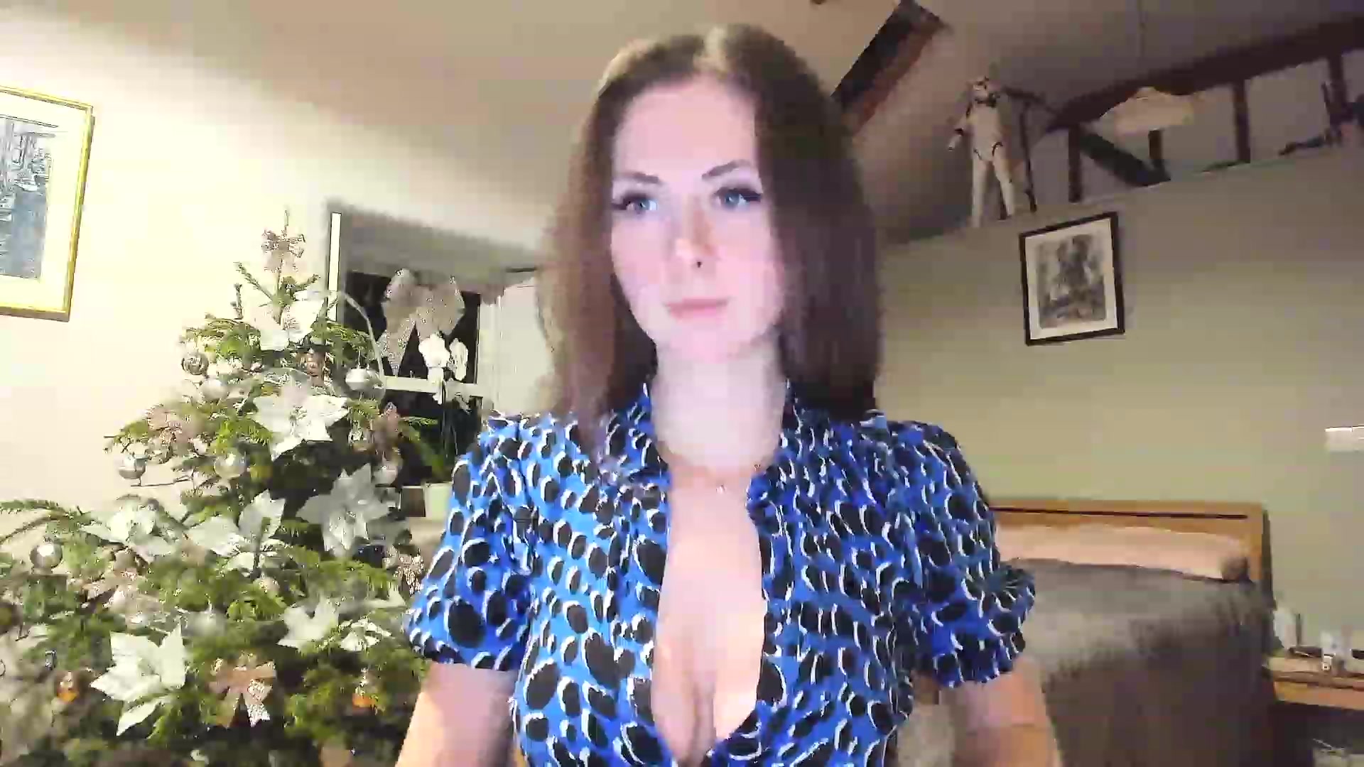 Gallery image thumbnail from Amber_Fry's myfreecams stream on, 01/02/2023, 23:38 image 19 of 20
