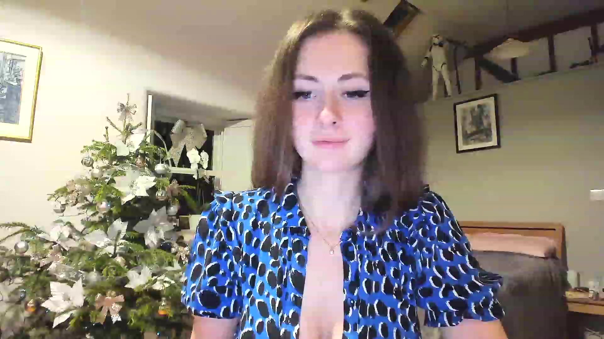 Gallery image thumbnail from Amber_Fry's myfreecams stream on, 01/02/2023, 23:38 image 5 of 20