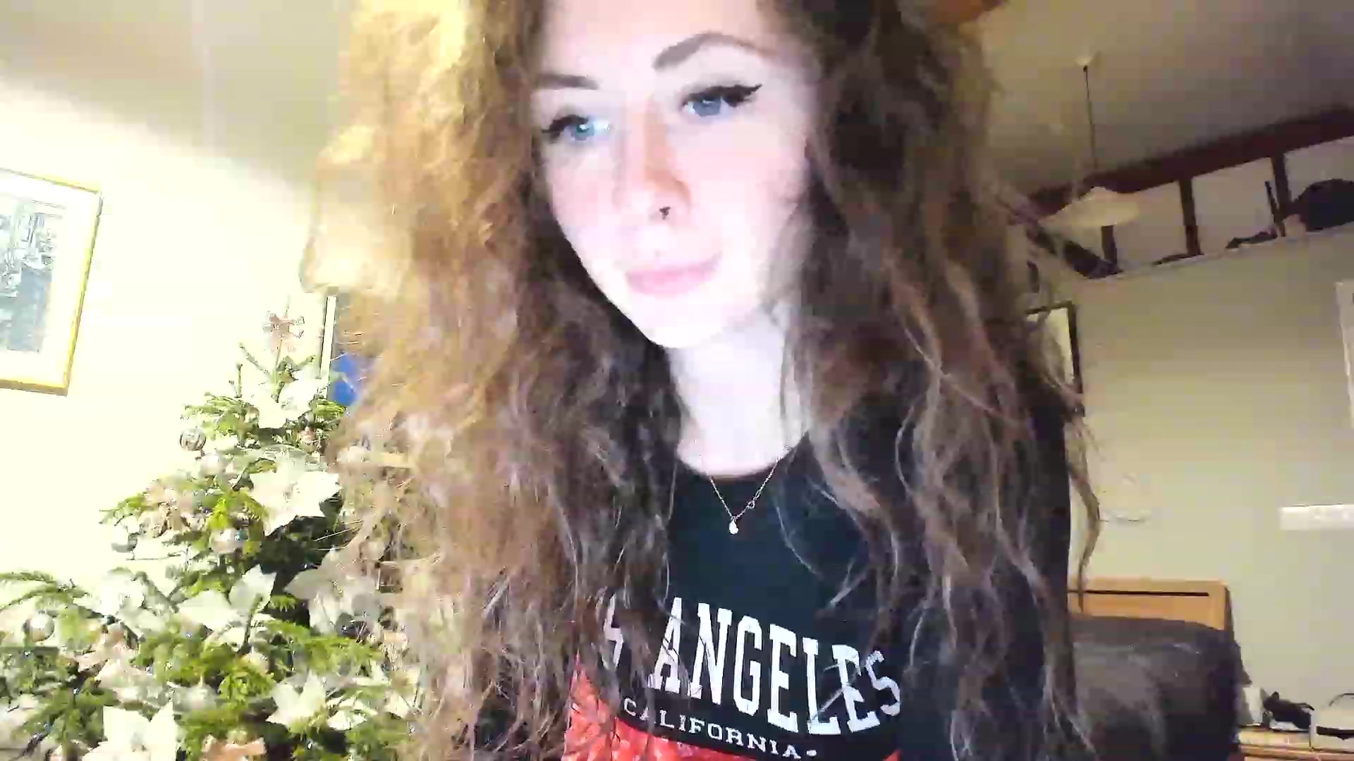 Gallery image thumbnail from Amber_Fry's myfreecams stream on, 01/03/2023, 17:25 image 7 of 20