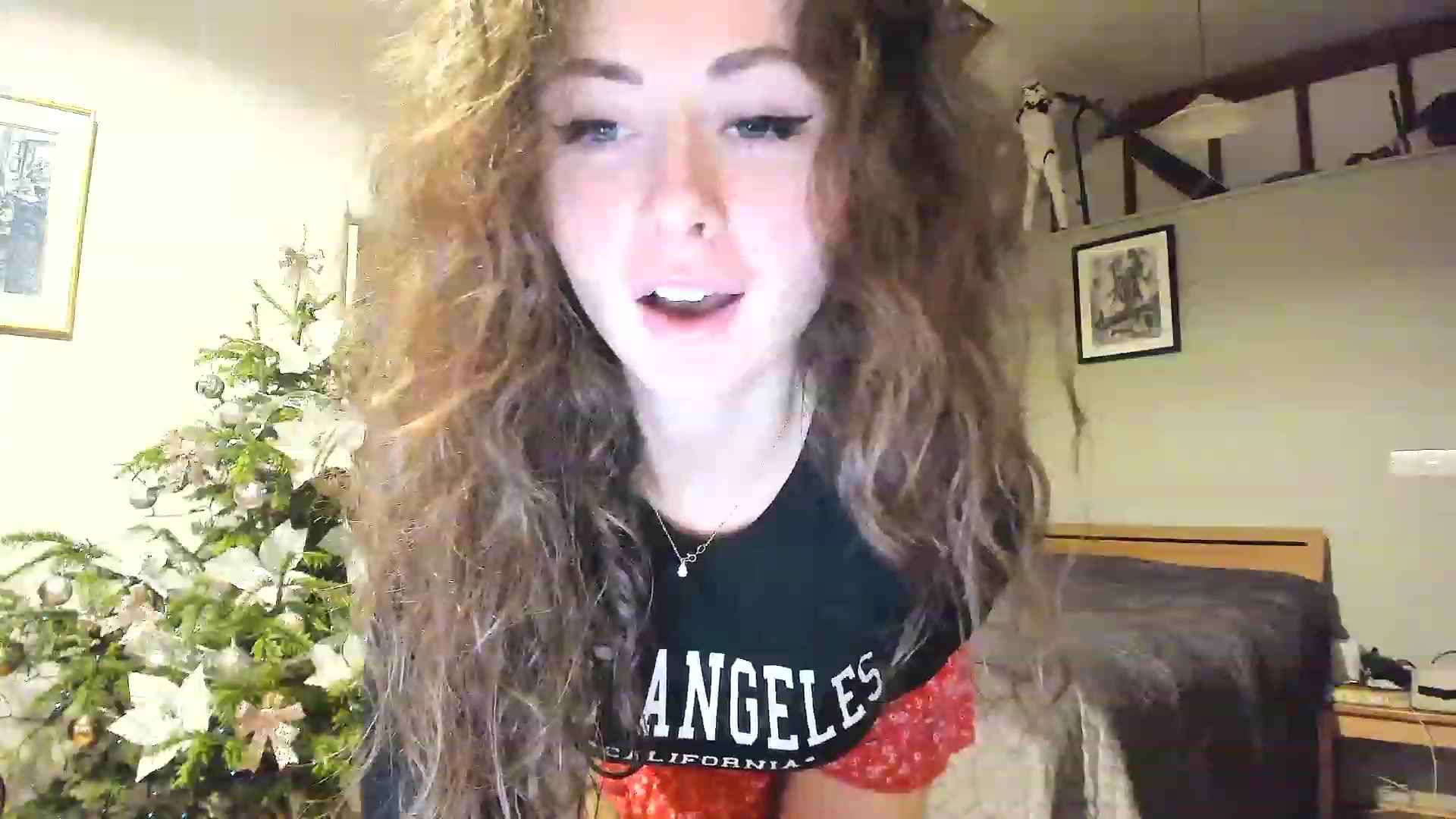 Gallery image thumbnail from Amber_Fry's myfreecams stream on, 01/03/2023, 17:25 image 9 of 20