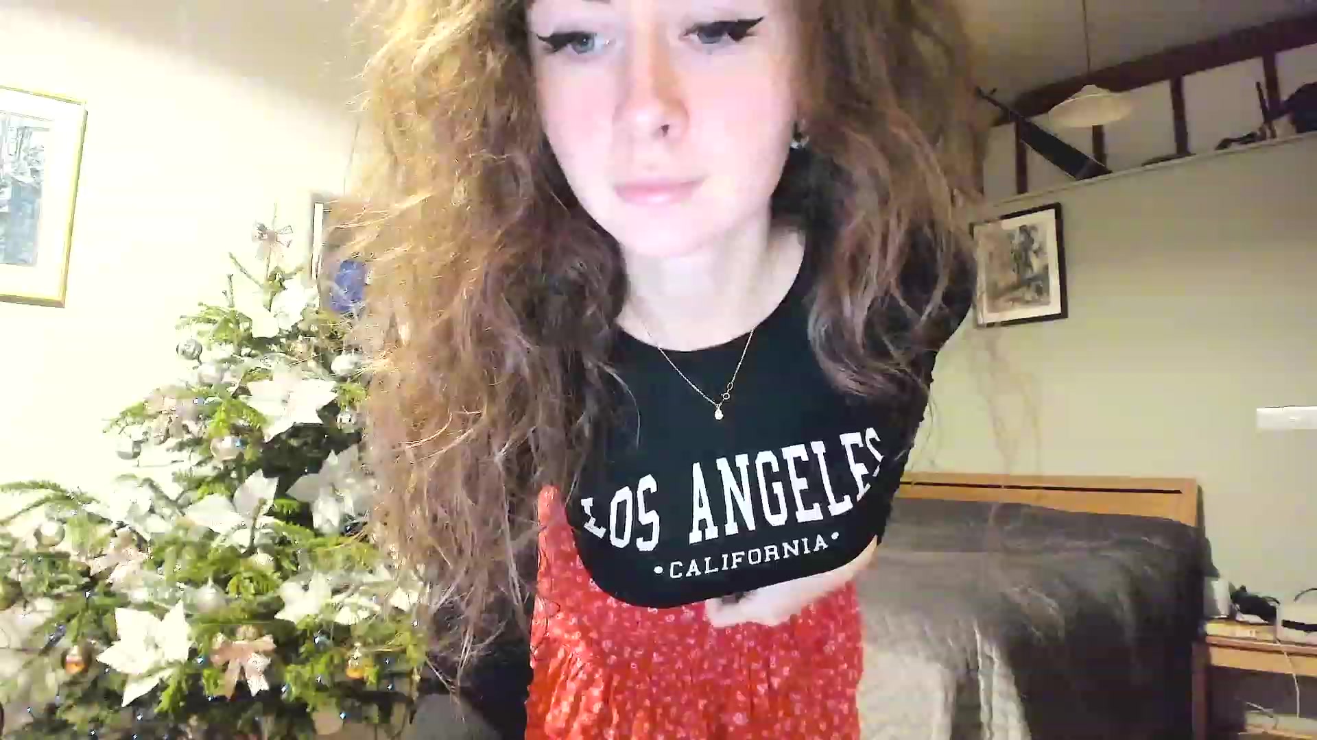 Gallery image thumbnail from Amber_Fry's myfreecams stream on, 01/03/2023, 17:25 image 8 of 20