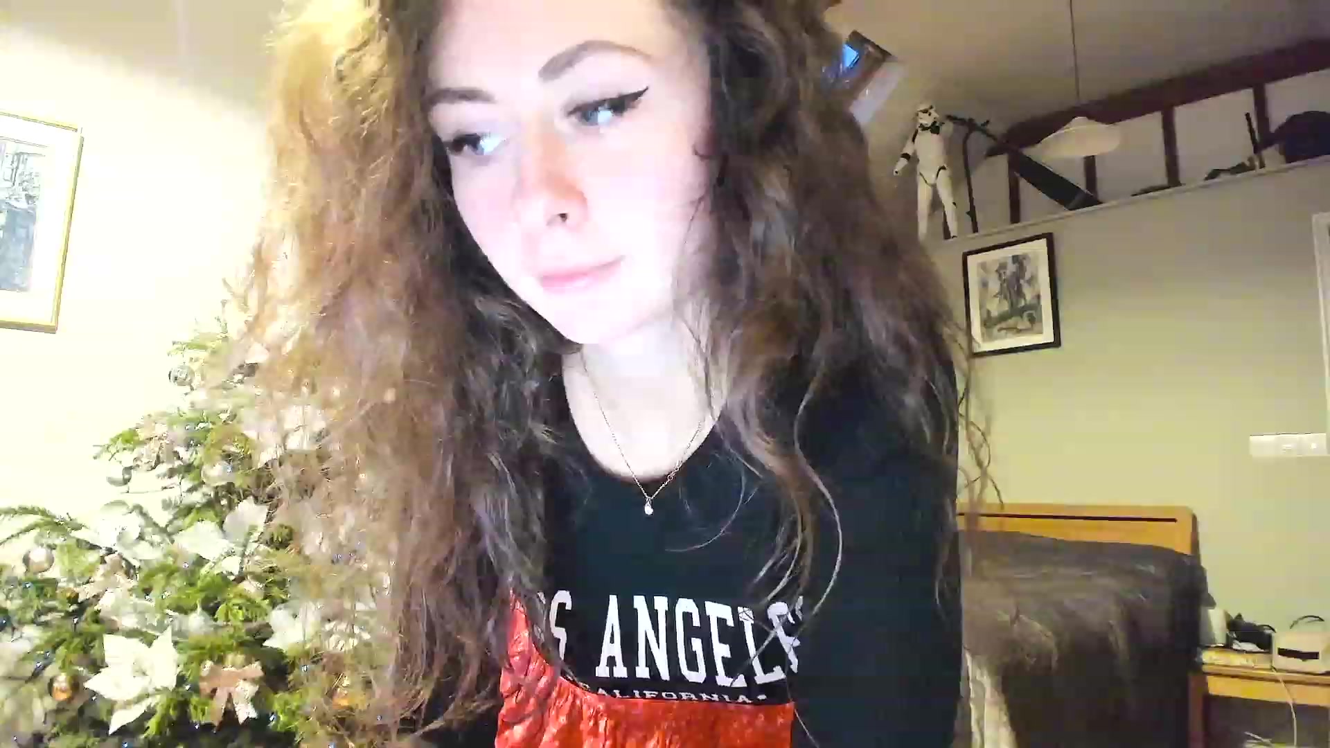 Gallery image thumbnail from Amber_Fry's myfreecams stream on, 01/03/2023, 17:25 image 5 of 20