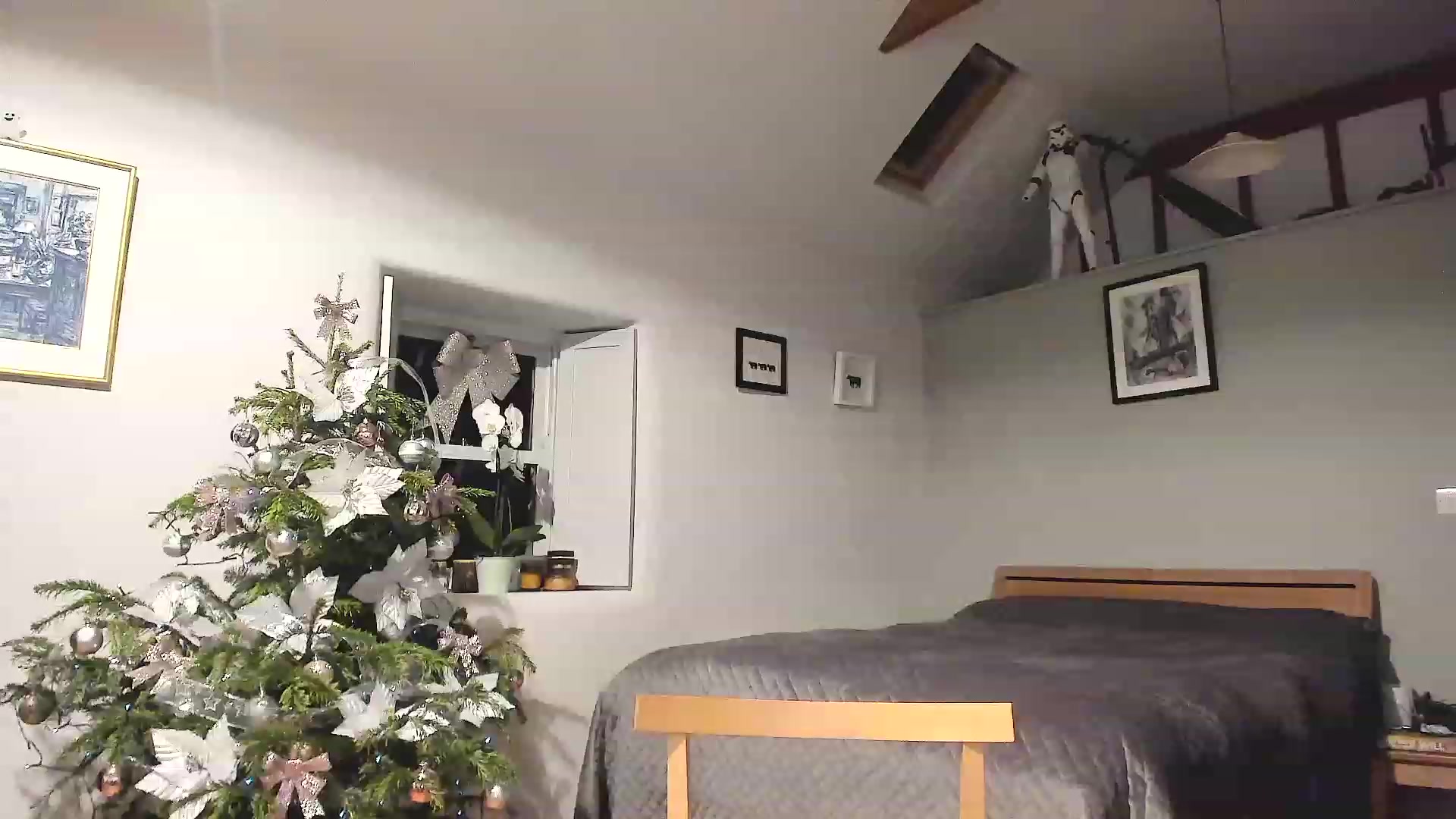 Gallery image thumbnail from Amber_Fry's myfreecams stream on, 01/03/2023, 18:44 image 11 of 20