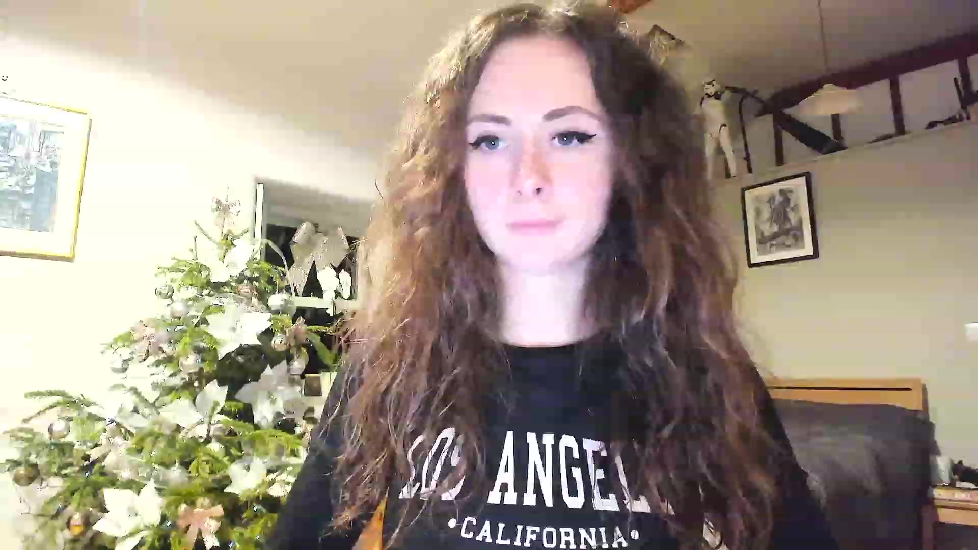 Gallery image thumbnail from Amber_Fry's myfreecams stream on, 01/03/2023, 18:44 image 2 of 20