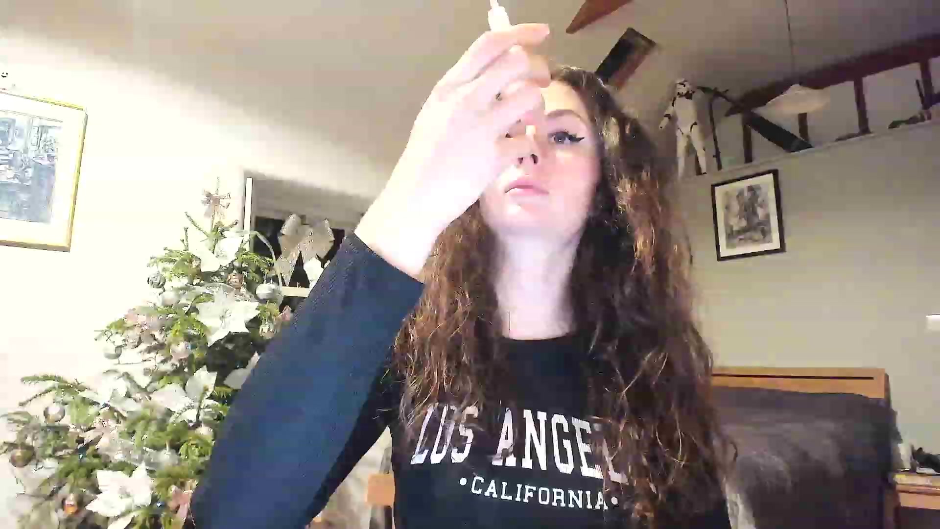 Gallery image thumbnail from Amber_Fry's myfreecams stream on, 01/03/2023, 18:44 image 12 of 20