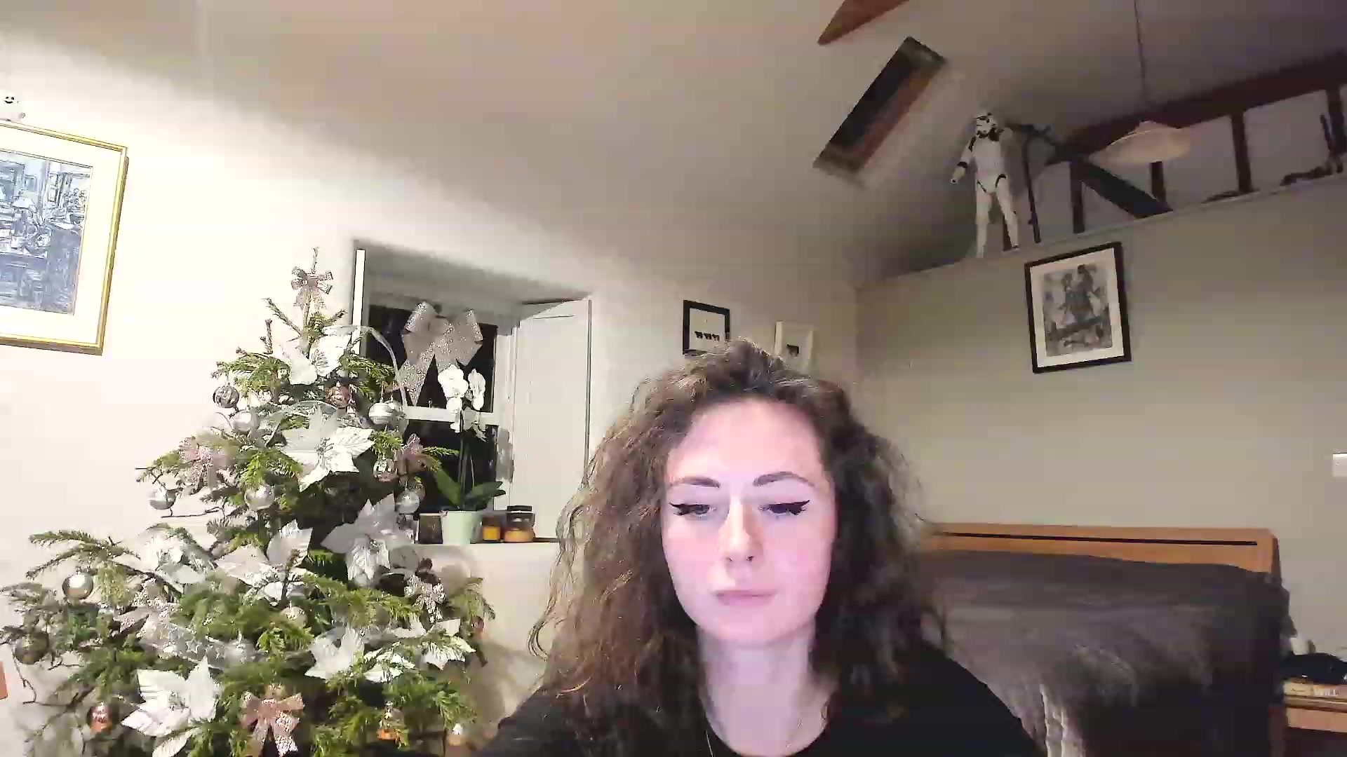 Gallery image thumbnail from Amber_Fry's myfreecams stream on, 01/03/2023, 21:26 image 14 of 20