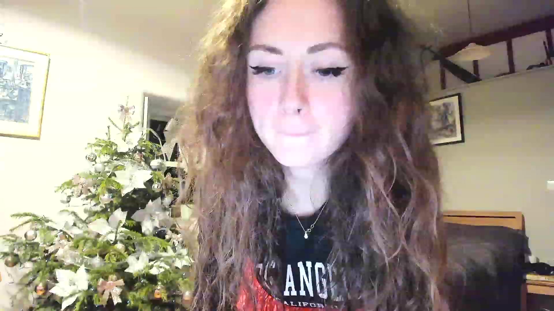 Gallery image thumbnail from Amber_Fry's myfreecams stream on, 01/03/2023, 21:26 image 11 of 20