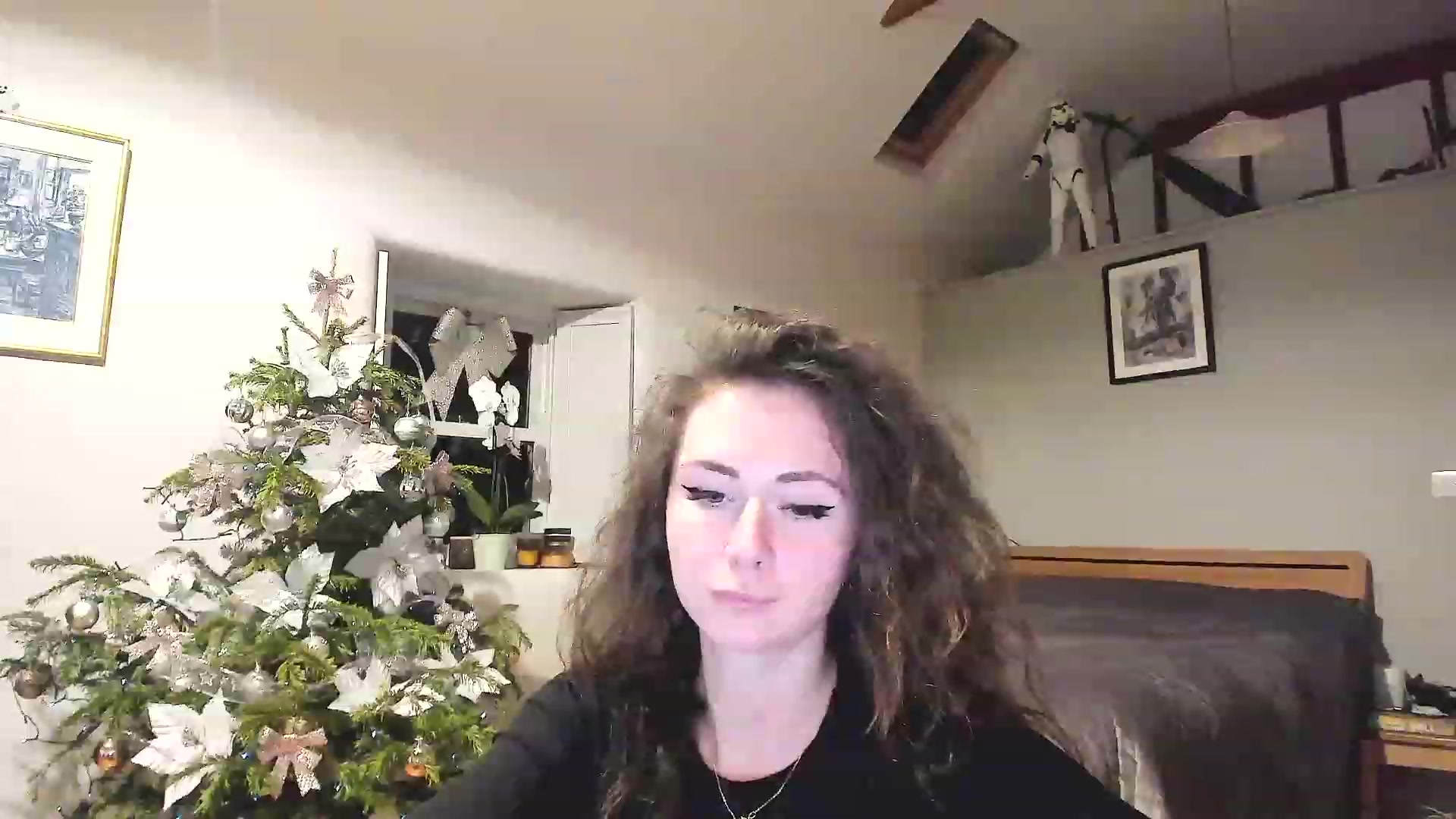 Gallery image thumbnail from Amber_Fry's myfreecams stream on, 01/03/2023, 21:26 image 4 of 20