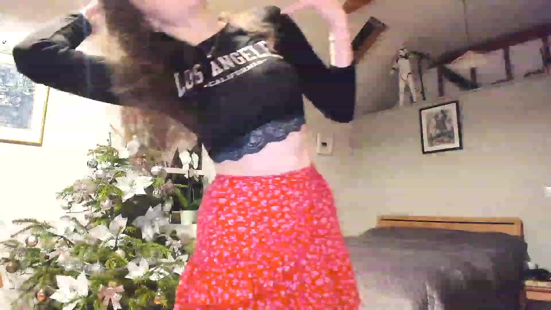 Gallery image thumbnail from Amber_Fry's myfreecams stream on, 01/03/2023, 21:26 image 15 of 20