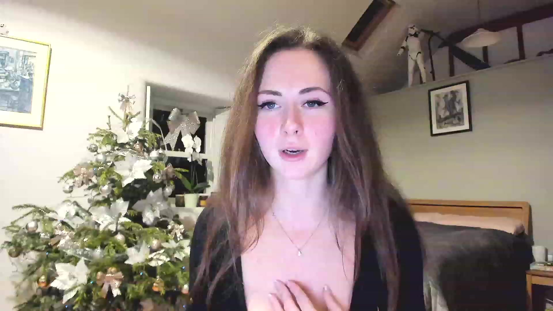 Gallery image thumbnail from Amber_Fry's myfreecams stream on, 01/05/2023, 22:25 image 18 of 20