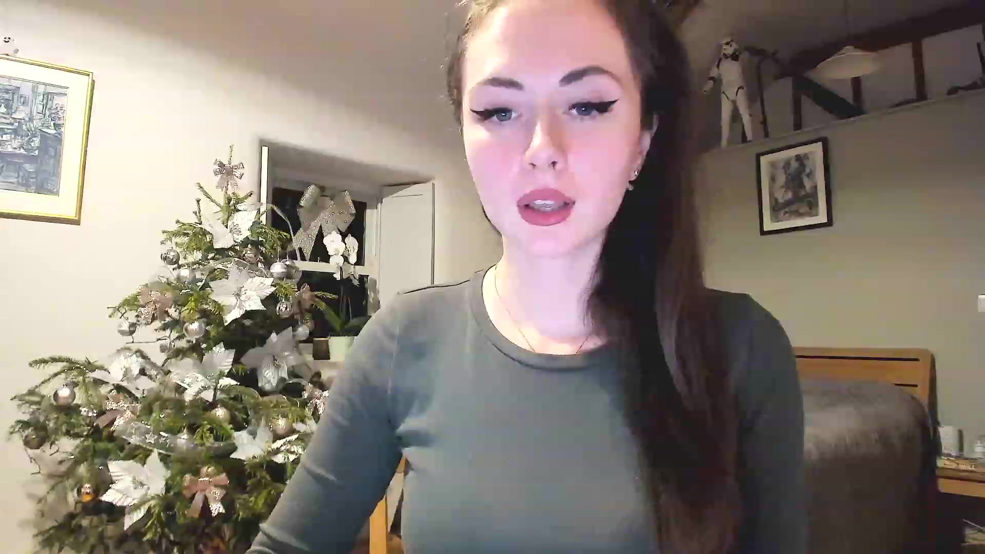 Gallery image thumbnail from Amber_Fry's myfreecams stream on, 01/06/2023, 22:31 image 7 of 20