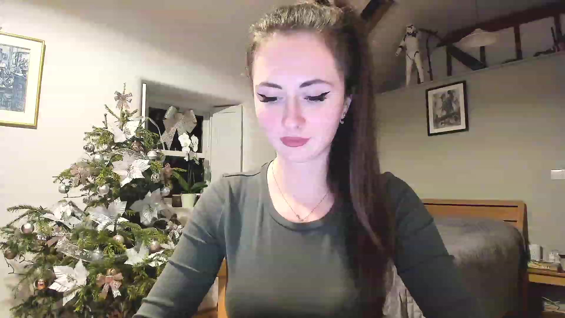 Gallery image thumbnail from Amber_Fry's myfreecams stream on, 01/06/2023, 22:31 image 1 of 20