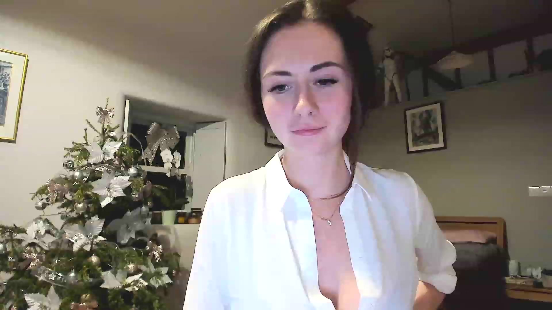 Gallery image thumbnail from Amber_Fry's myfreecams stream on, 01/08/2023, 21:35 image 7 of 20