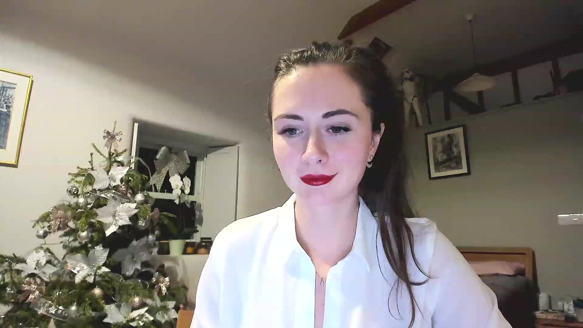 Gallery image thumbnail from Amber_Fry's myfreecams stream on, 01/08/2023, 21:35 image 20 of 20