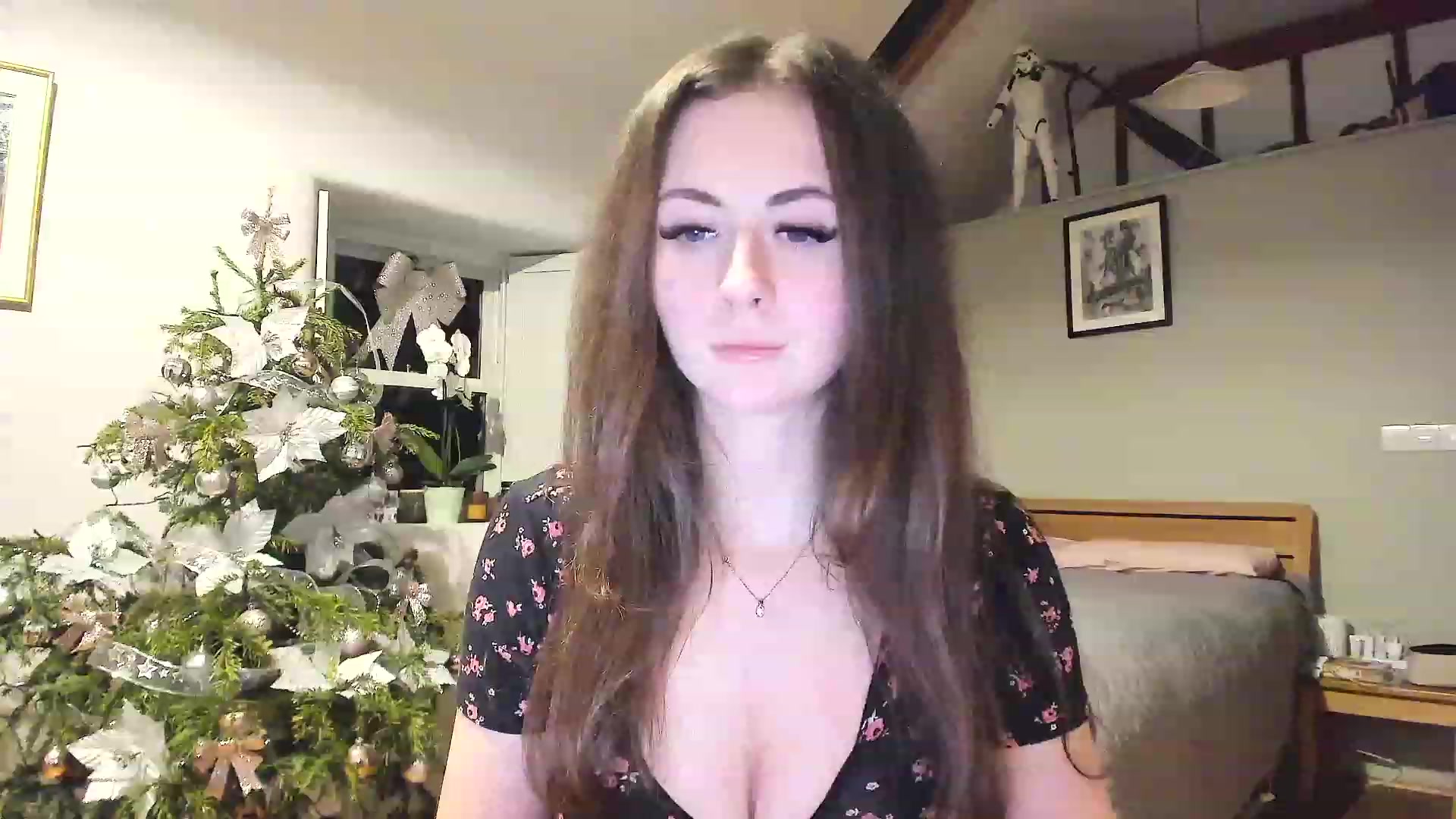 Gallery image thumbnail from Amber_Fry's myfreecams stream on, 01/10/2023, 22:53 image 8 of 20
