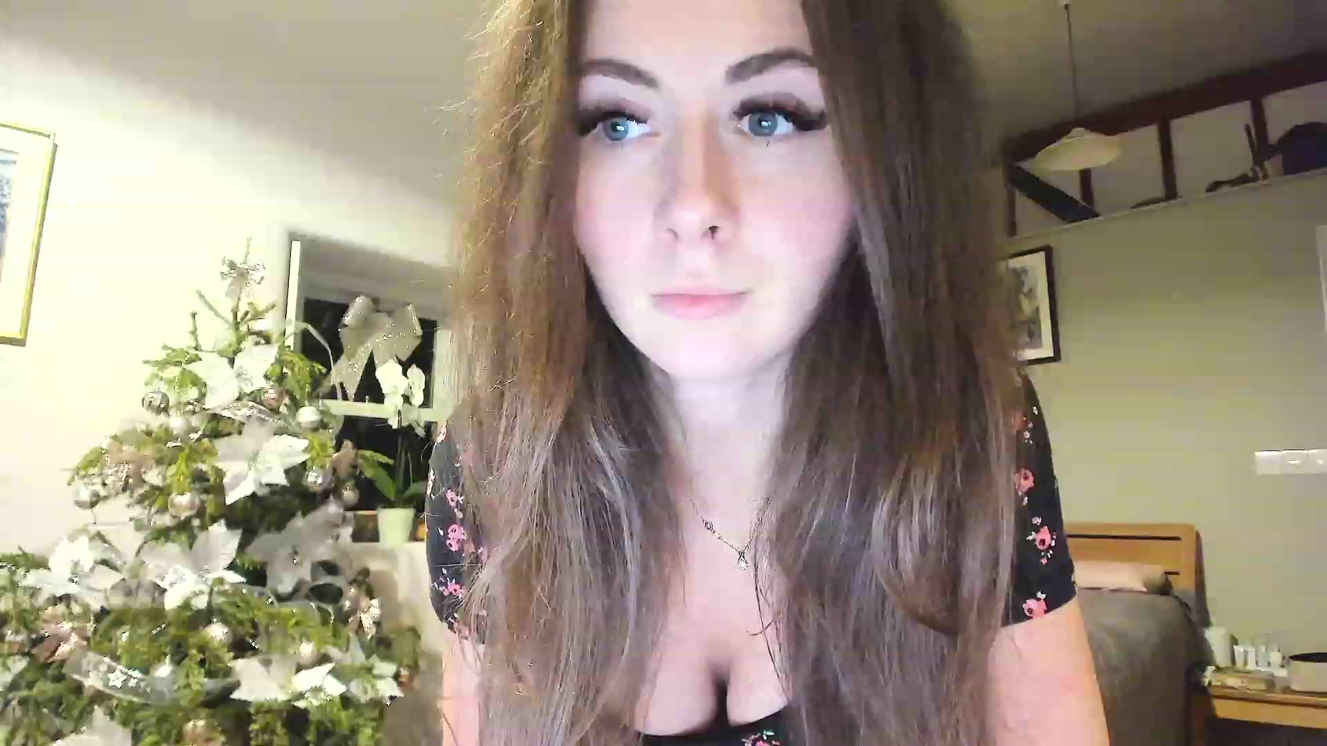 Gallery image thumbnail from Amber_Fry's myfreecams stream on, 01/10/2023, 22:53 image 6 of 20