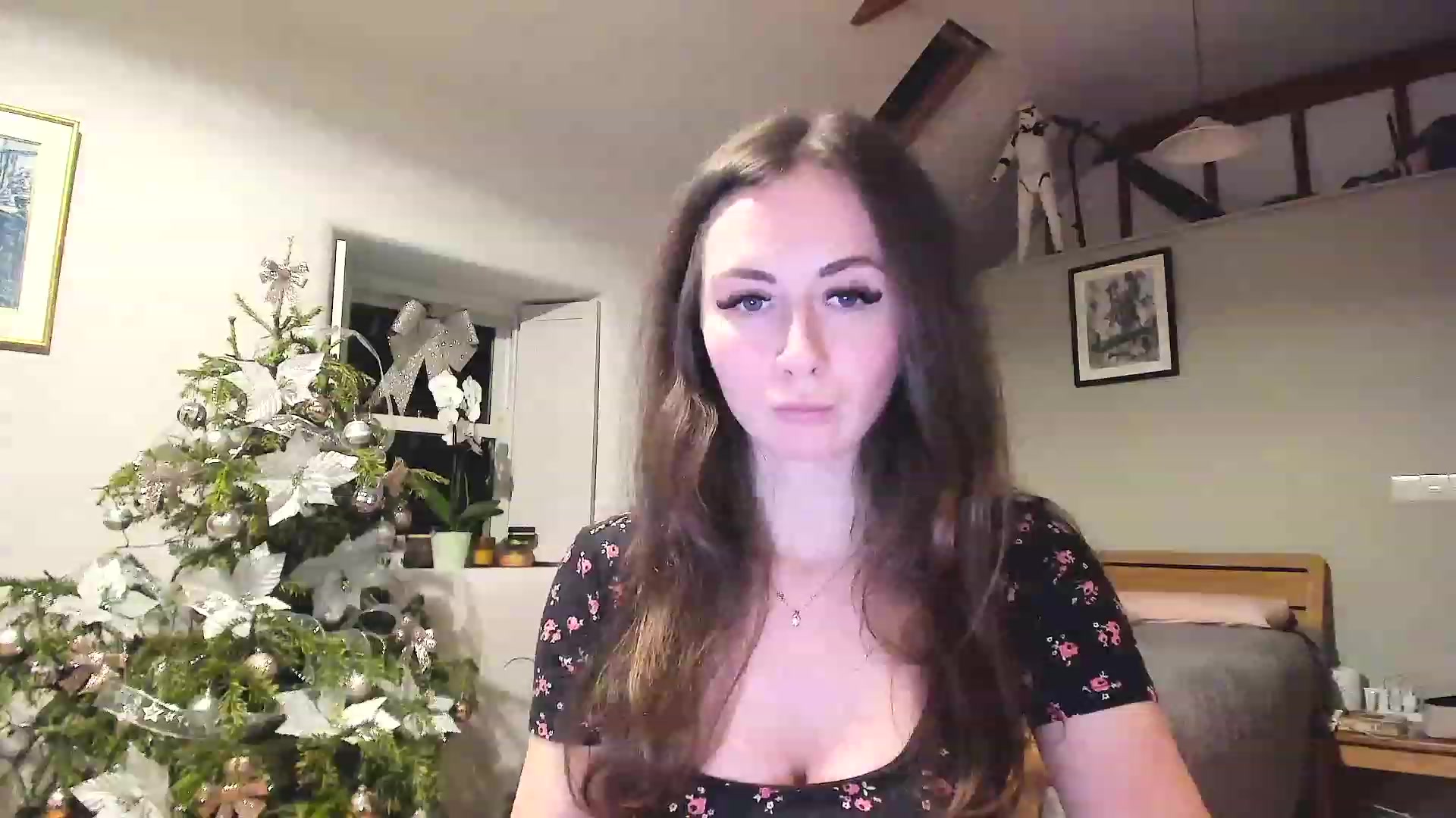 Gallery image thumbnail from Amber_Fry's myfreecams stream on, 01/10/2023, 23:39 image 4 of 20