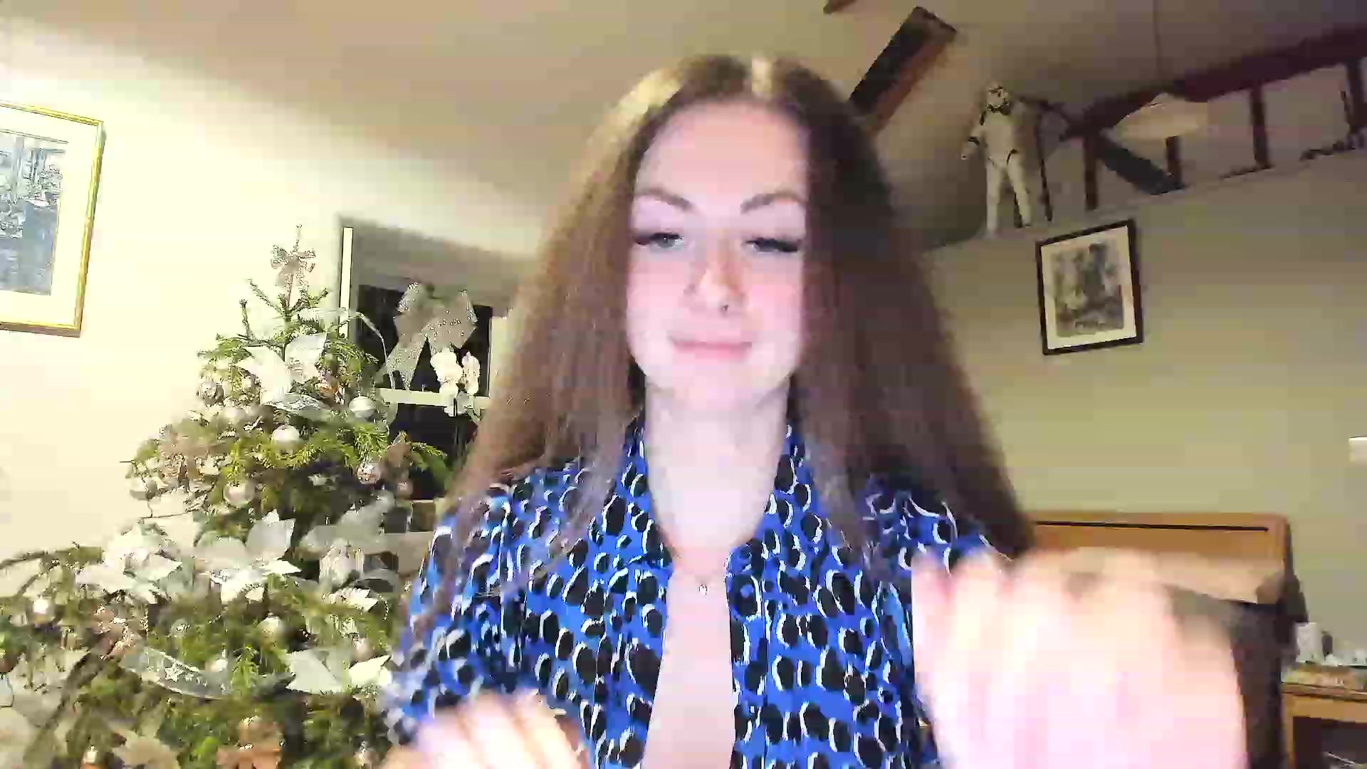 Gallery image thumbnail from Amber_Fry's myfreecams stream on, 01/12/2023, 22:37 image 6 of 20