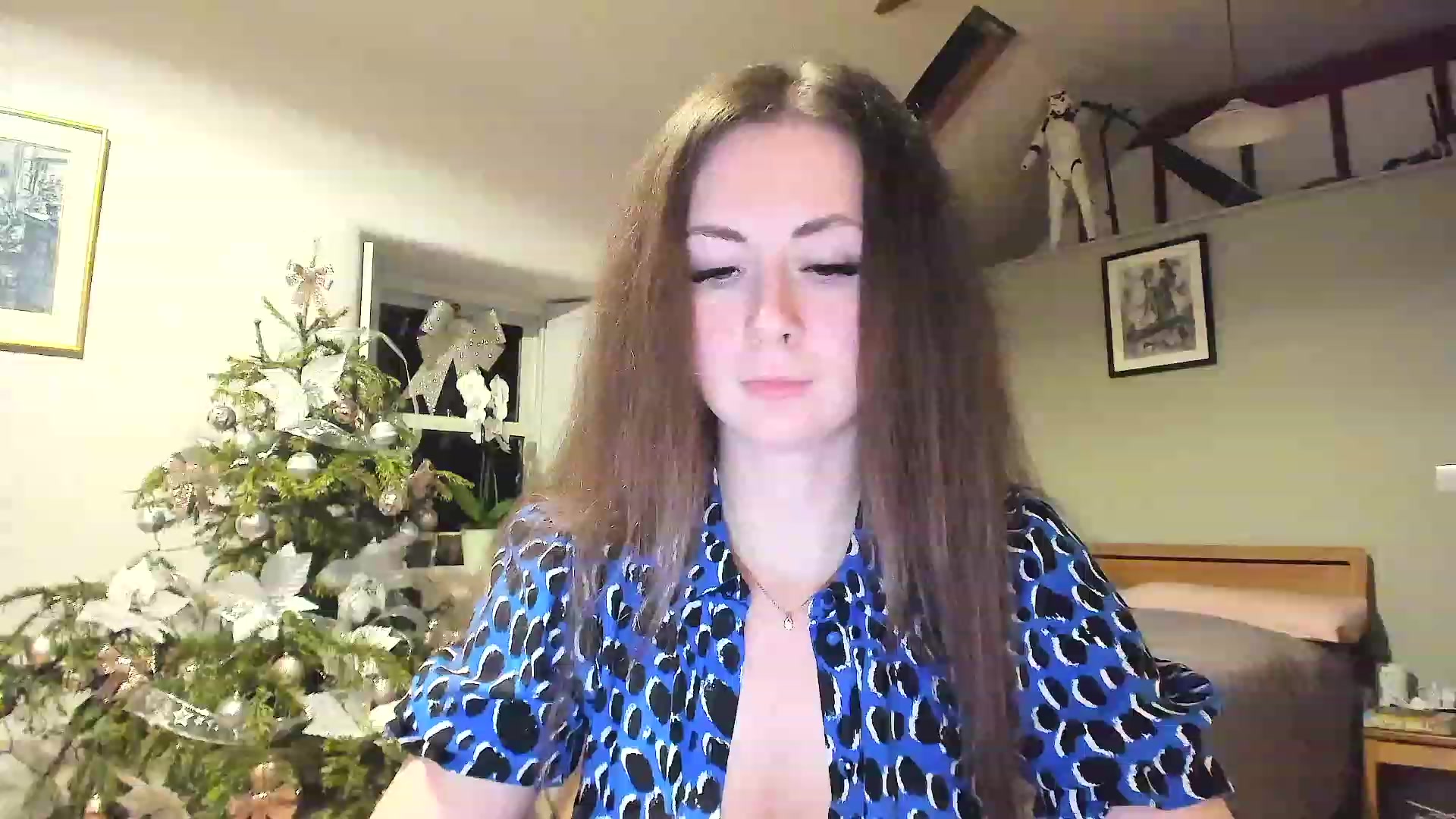 Gallery image thumbnail from Amber_Fry's myfreecams stream on, 01/12/2023, 22:37 image 8 of 20