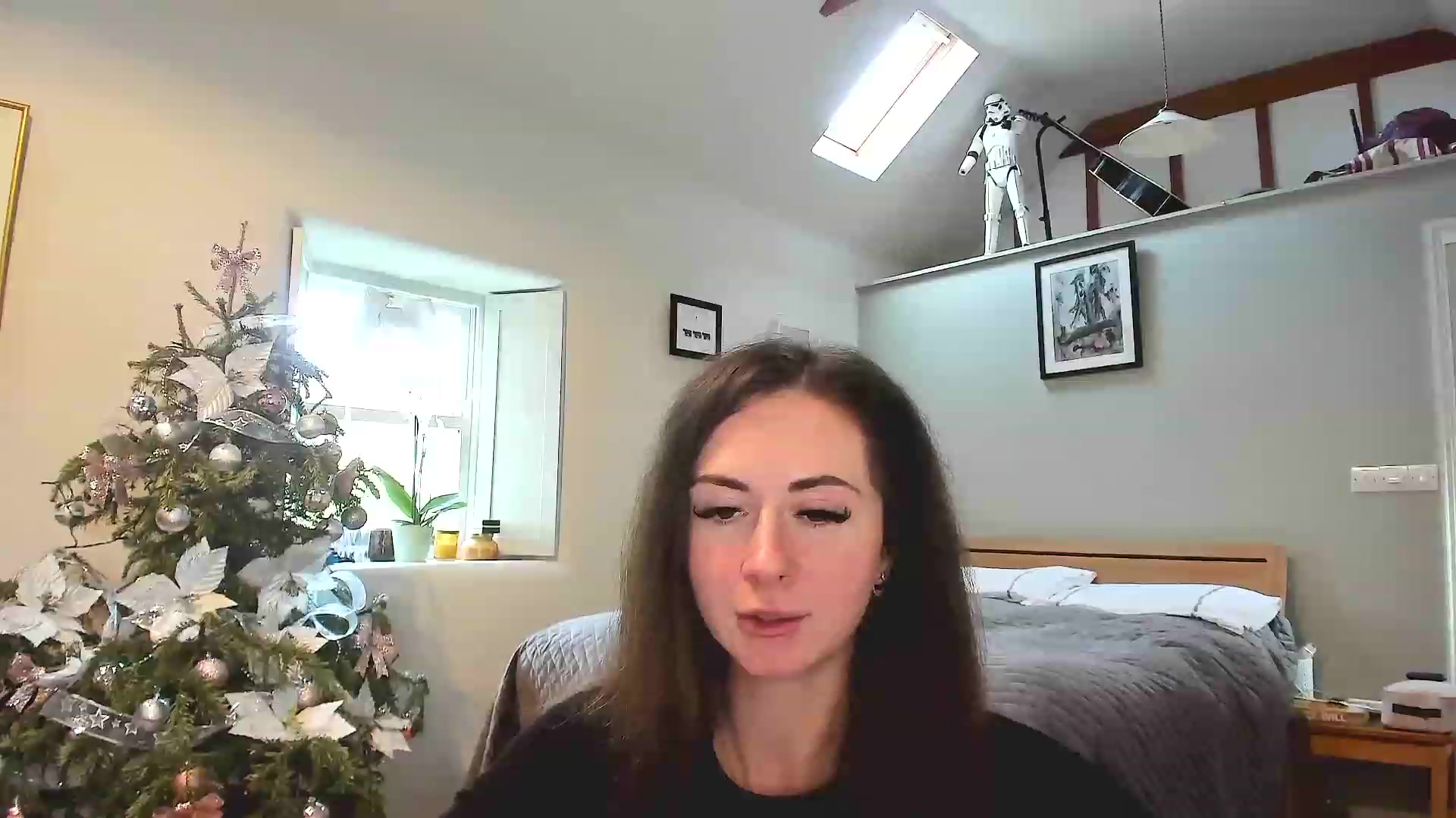 Gallery image thumbnail from Amber_Fry's myfreecams stream on, 01/15/2023, 12:36 image 9 of 20