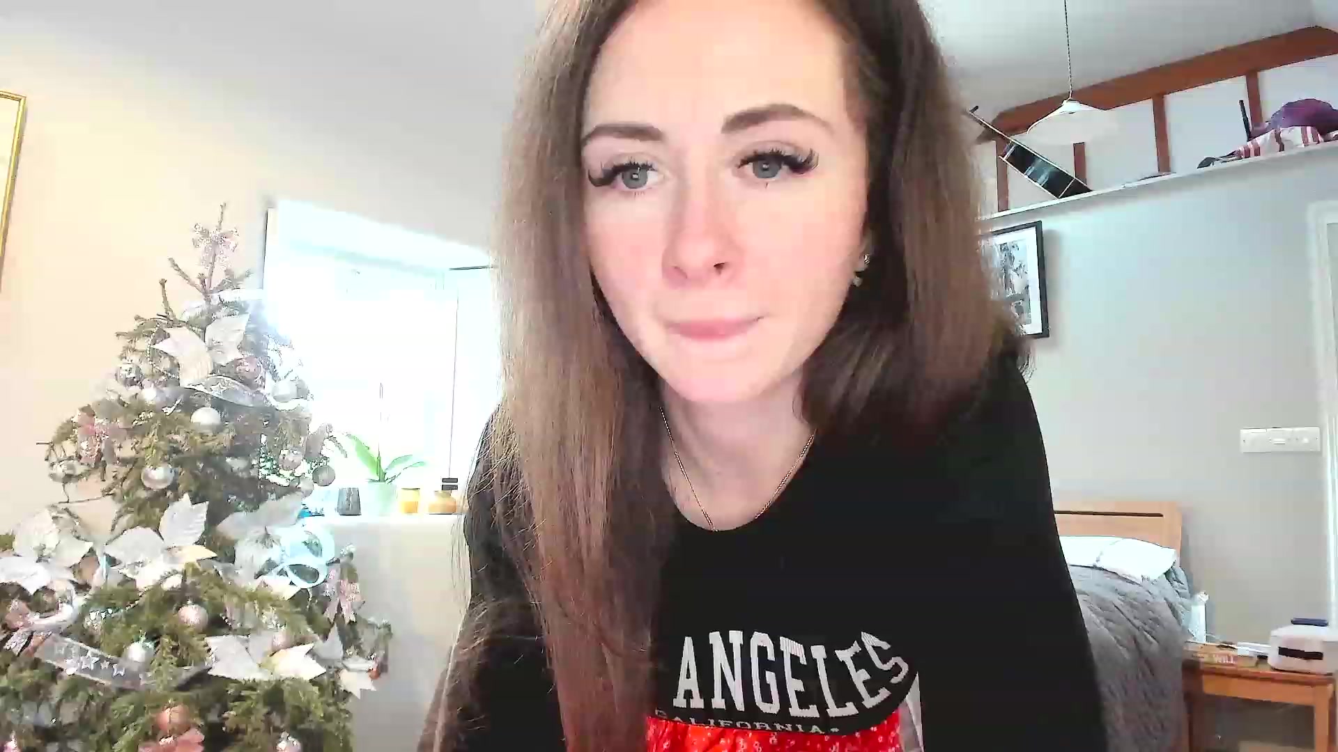 Gallery image thumbnail from Amber_Fry's myfreecams stream on, 01/15/2023, 12:36 image 11 of 20