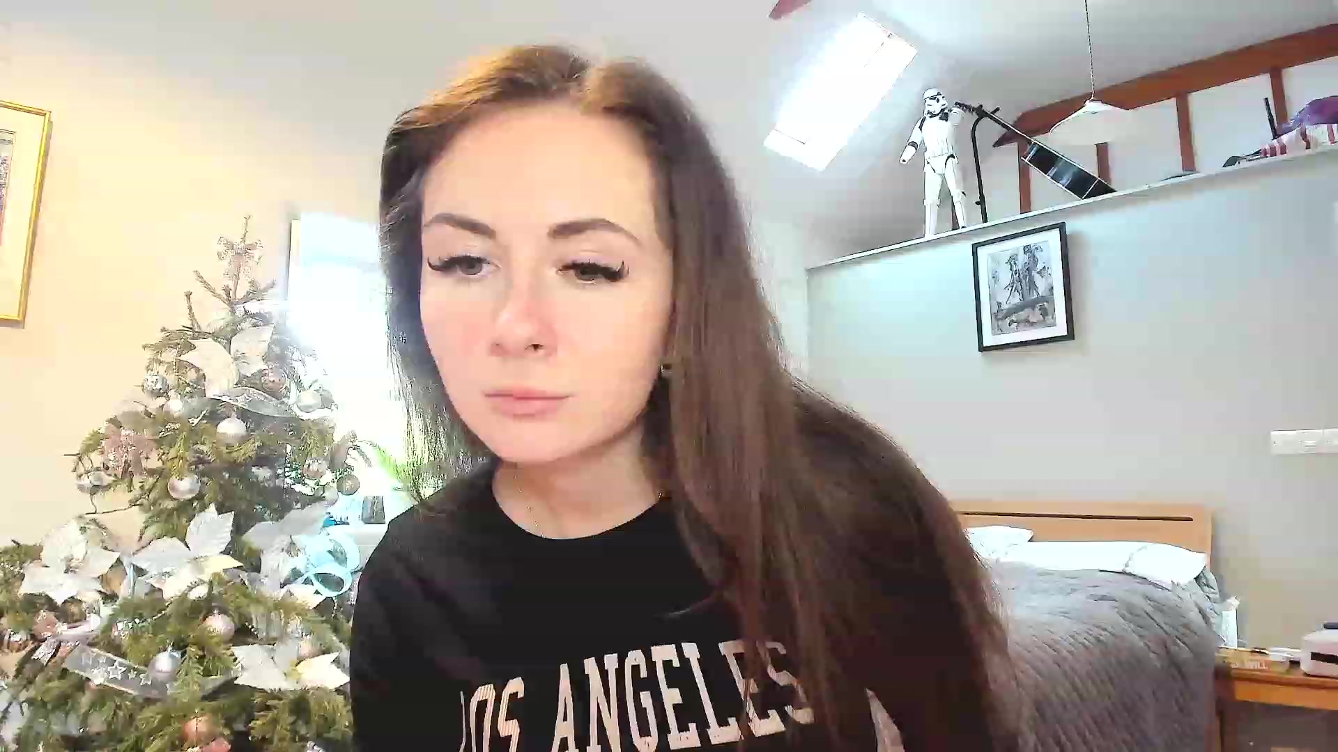 Gallery image thumbnail from Amber_Fry's myfreecams stream on, 01/15/2023, 12:36 image 4 of 20