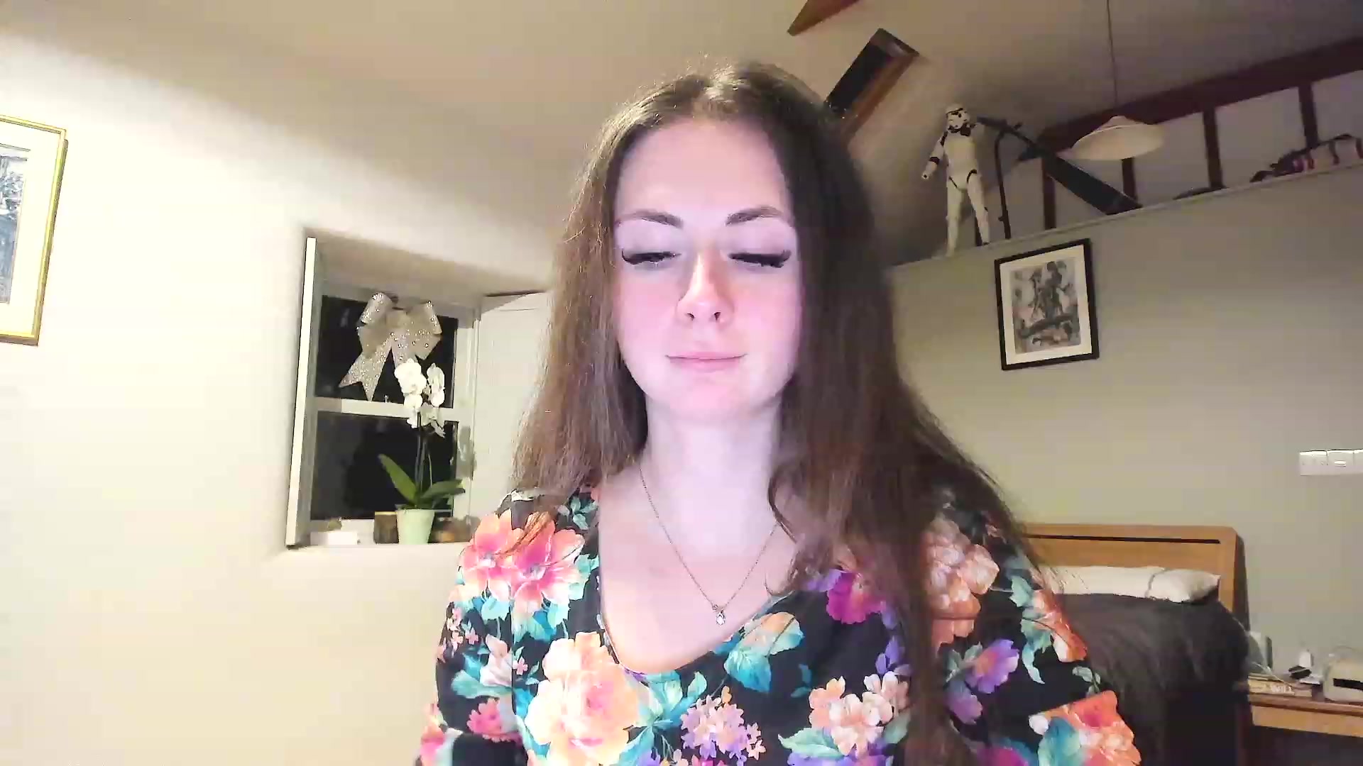 Gallery image thumbnail from Amber_Fry's myfreecams stream on, 01/17/2023, 22:37 image 1 of 20