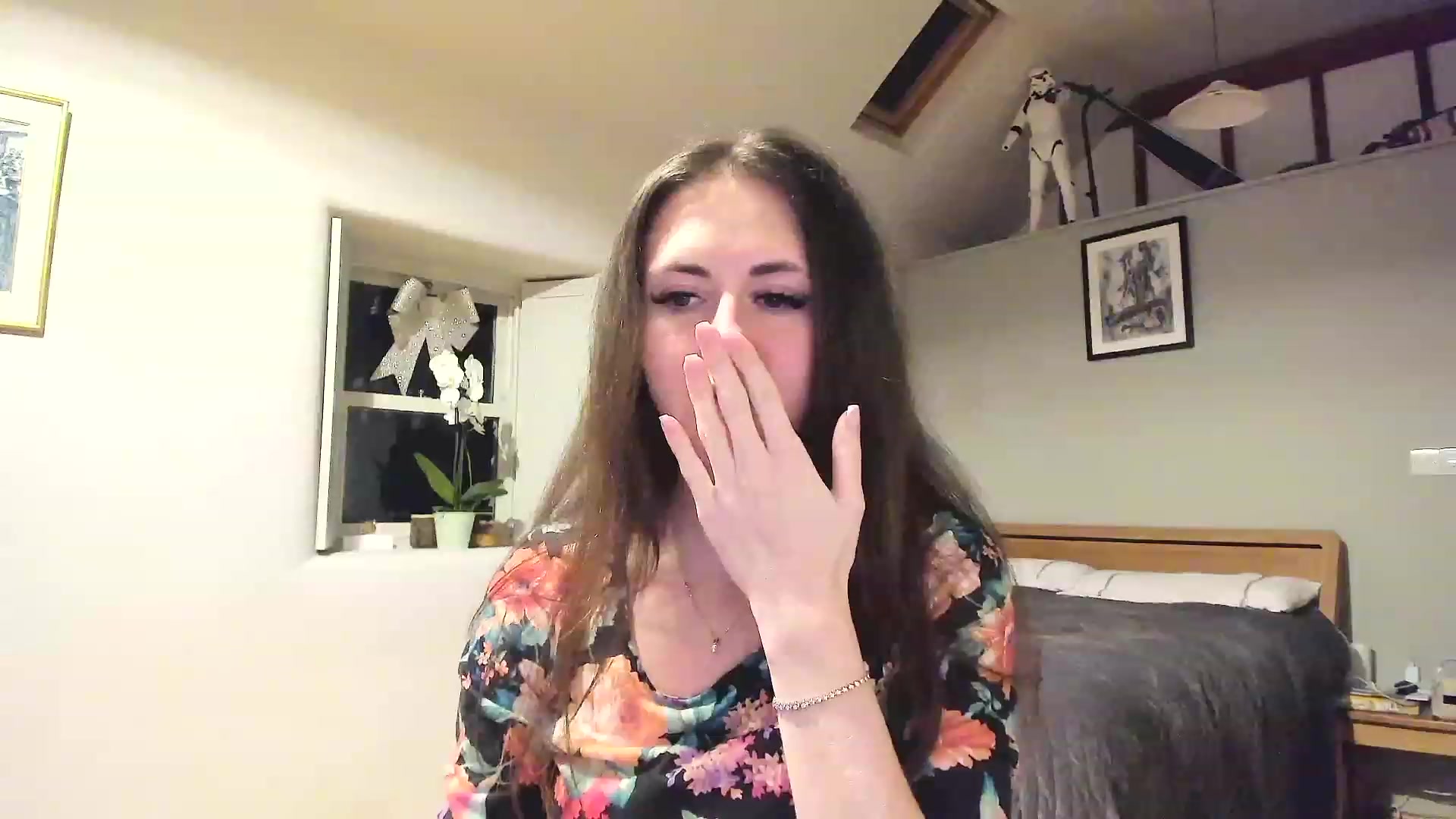 Gallery image thumbnail from Amber_Fry's myfreecams stream on, 01/17/2023, 22:37 image 13 of 20
