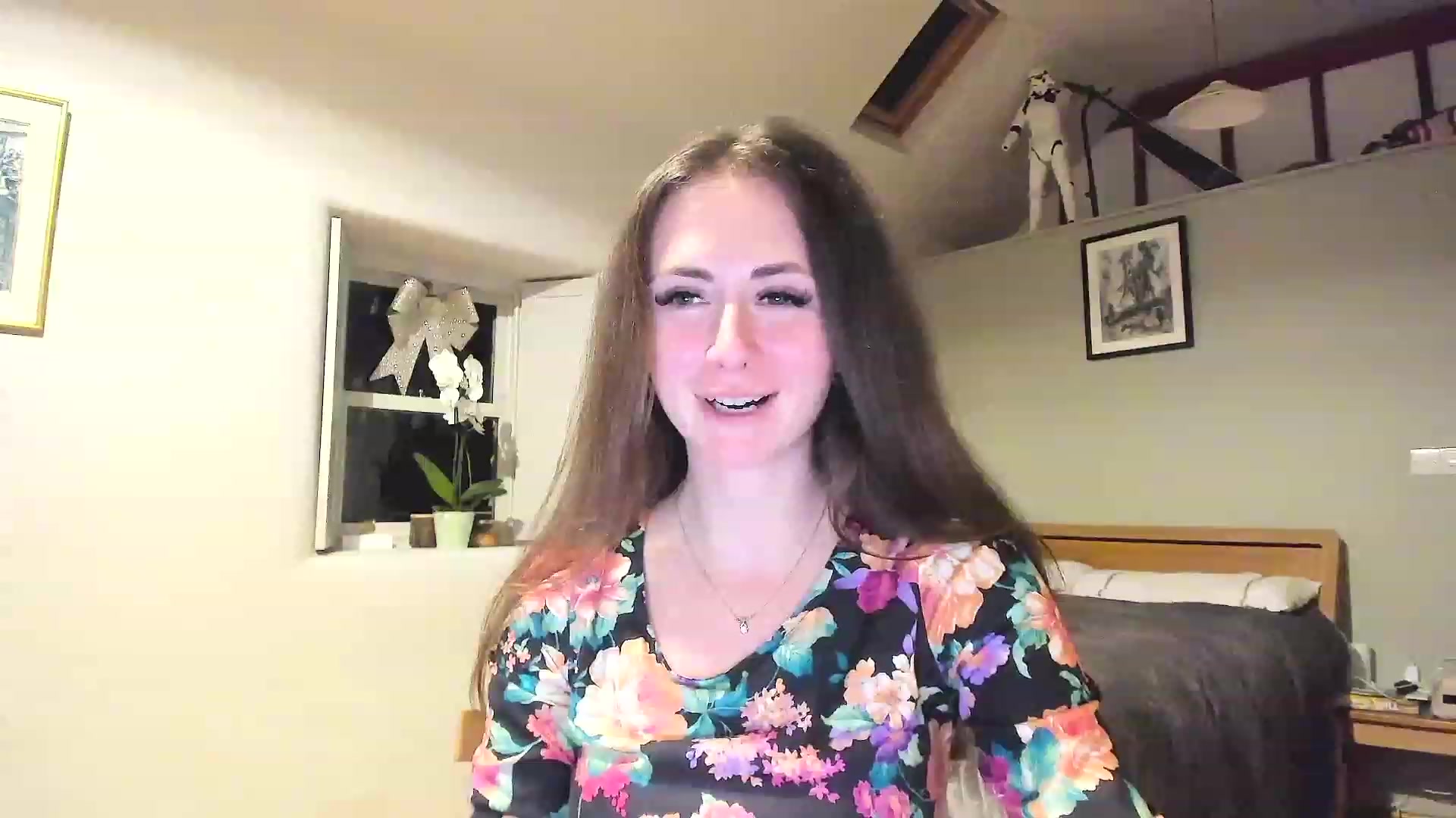 Gallery image thumbnail from Amber_Fry's myfreecams stream on, 01/17/2023, 22:37 image 11 of 20
