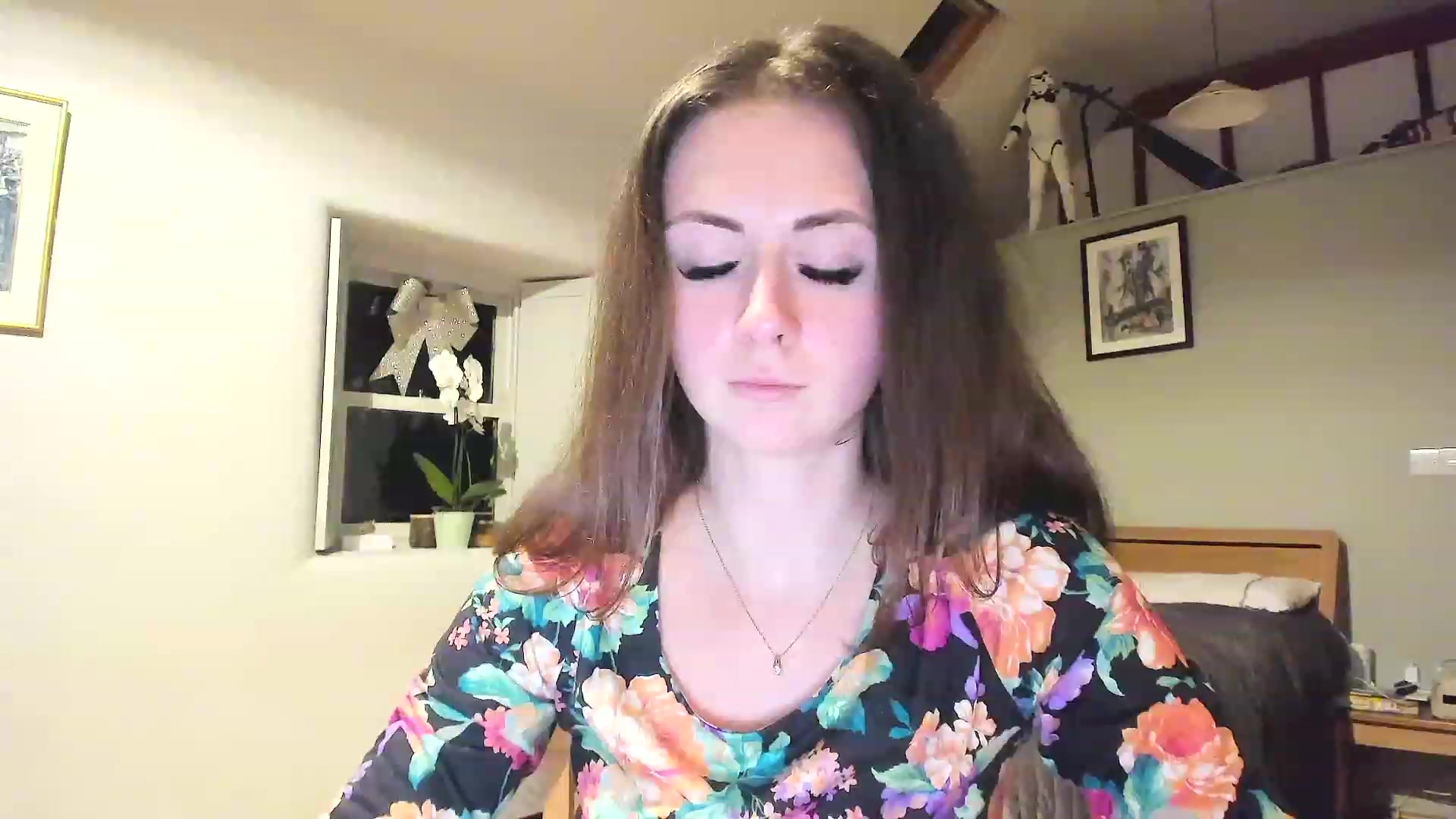 Gallery image thumbnail from Amber_Fry's myfreecams stream on, 01/17/2023, 22:37 image 15 of 20