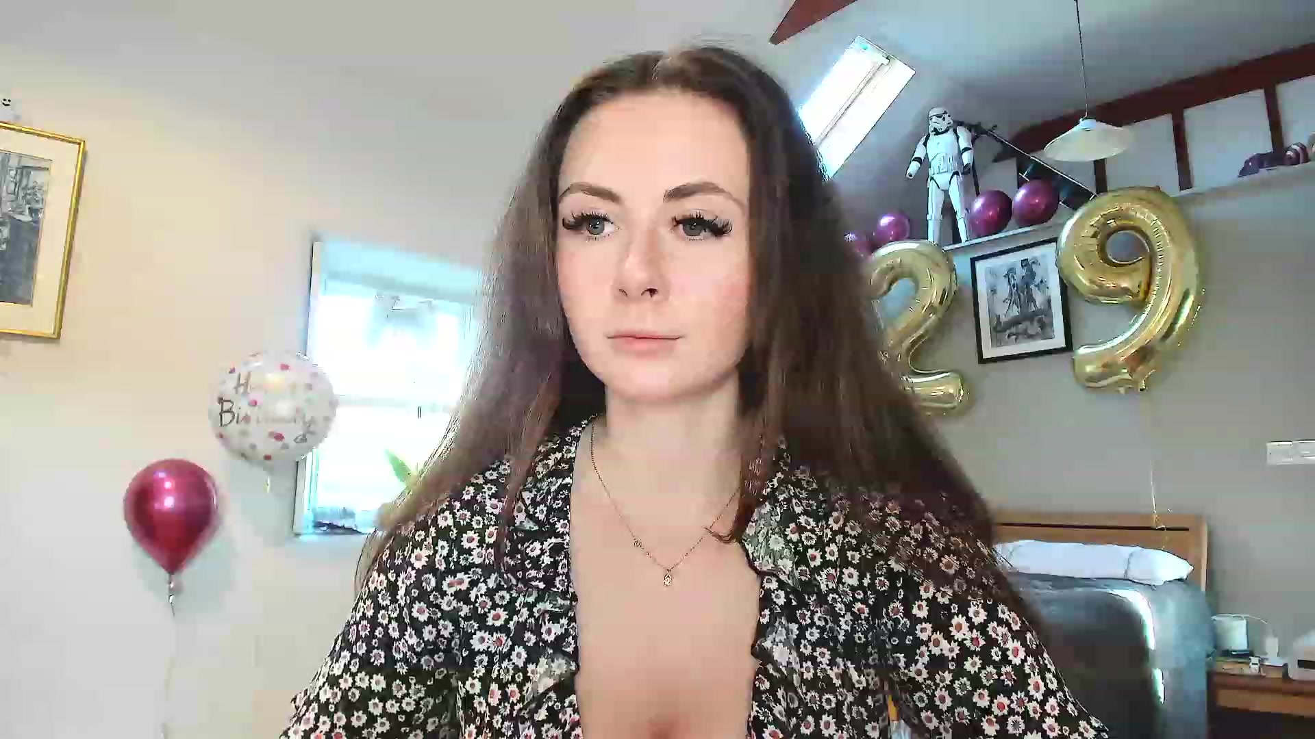 Gallery image thumbnail from Amber_Fry's myfreecams stream on, 01/19/2023, 14:19 image 15 of 20
