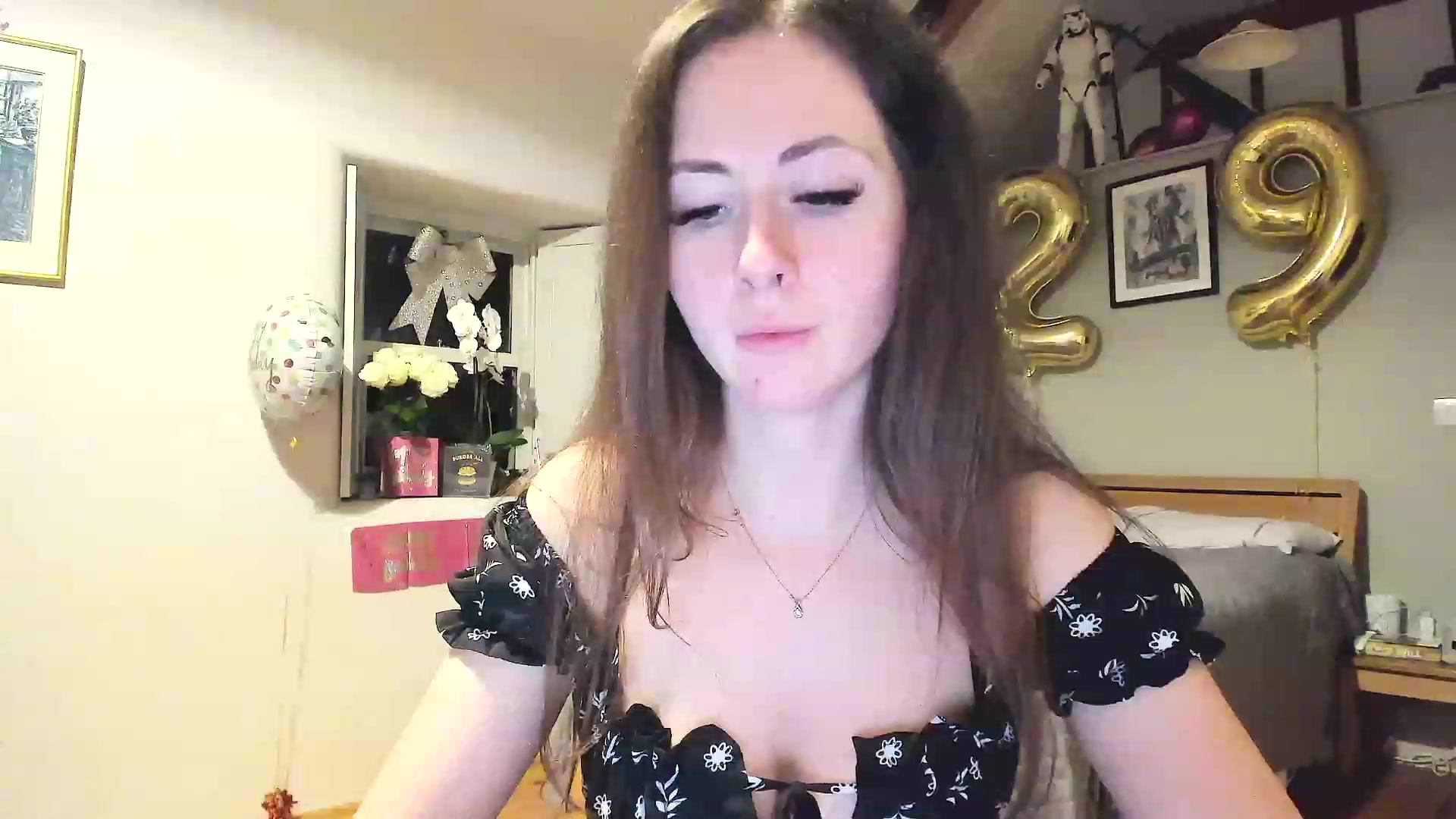 Gallery image thumbnail from Amber_Fry's myfreecams stream on, 01/20/2023, 23:18 image 17 of 20