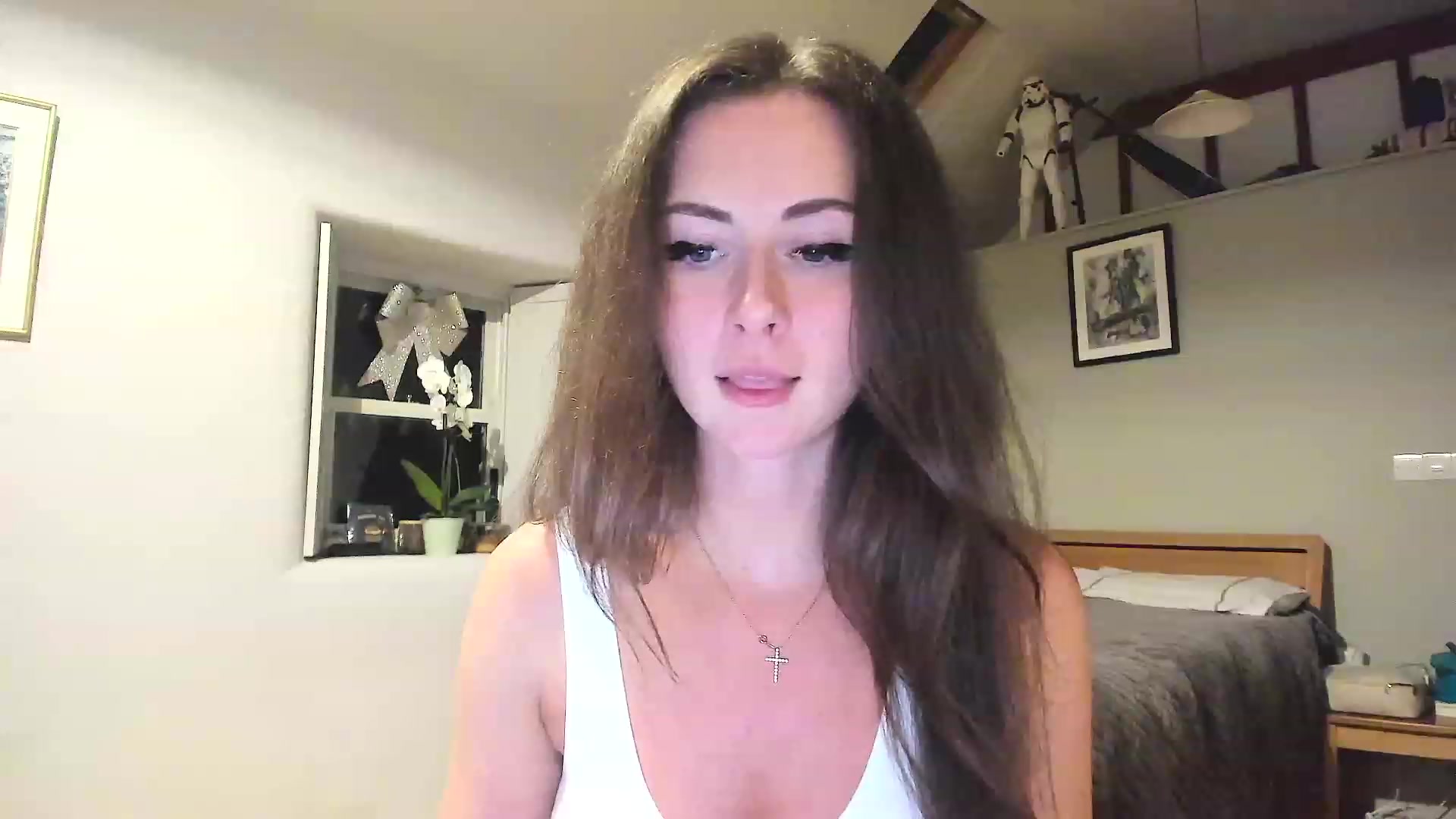 Gallery image thumbnail from Amber_Fry's myfreecams stream on, 02/07/2023, 22:56 image 9 of 20
