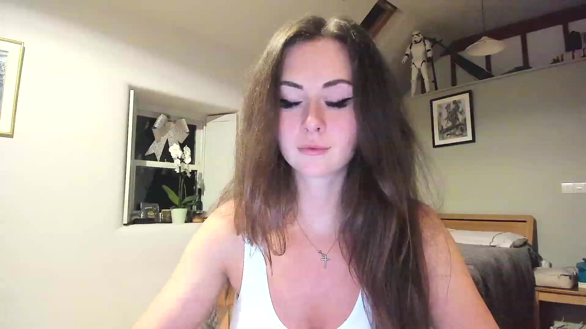 Gallery image thumbnail from Amber_Fry's myfreecams stream on, 02/07/2023, 22:56 image 11 of 20
