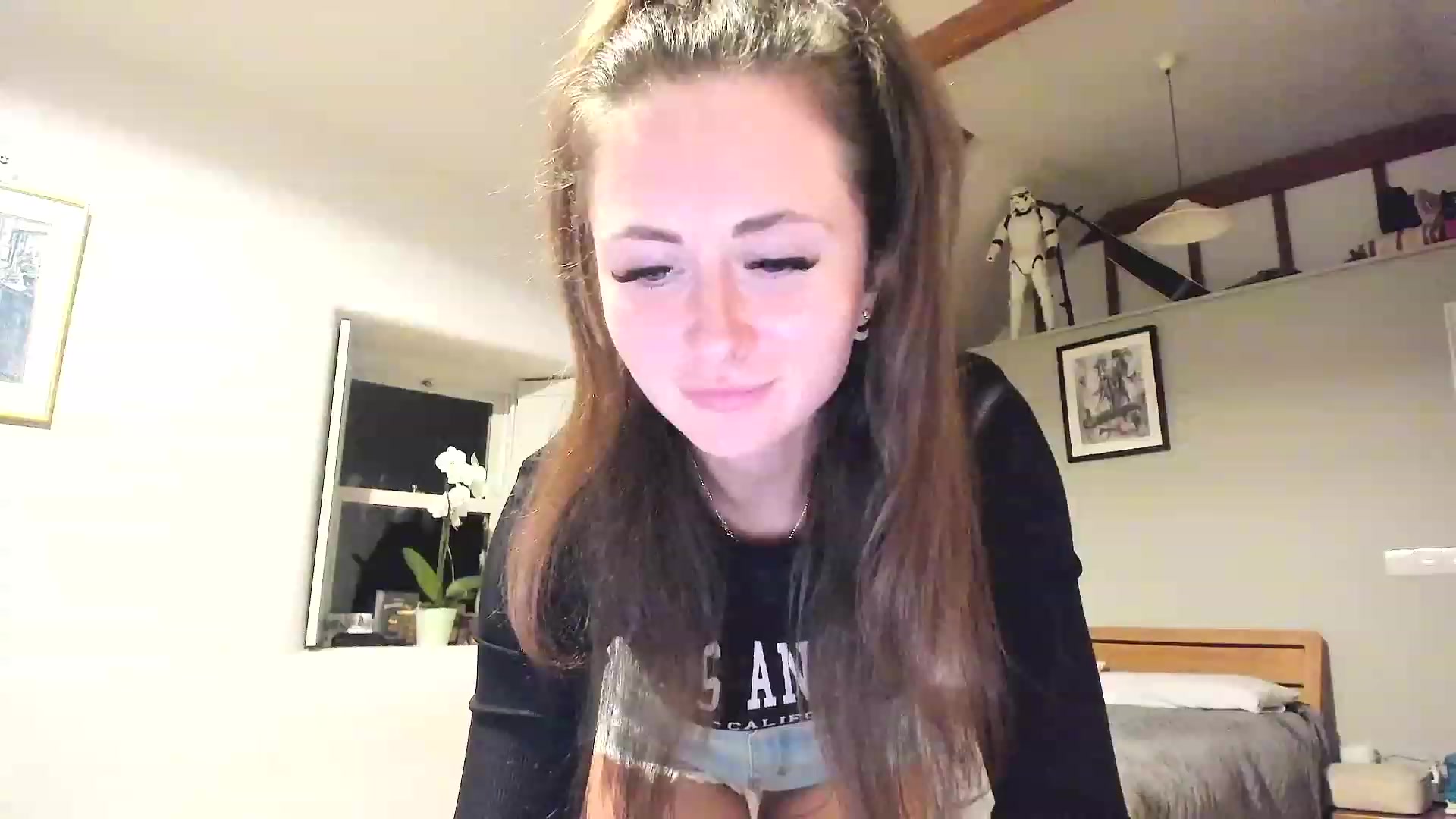 Gallery image thumbnail from Amber_Fry's myfreecams stream on, 02/09/2023, 21:13 image 18 of 20