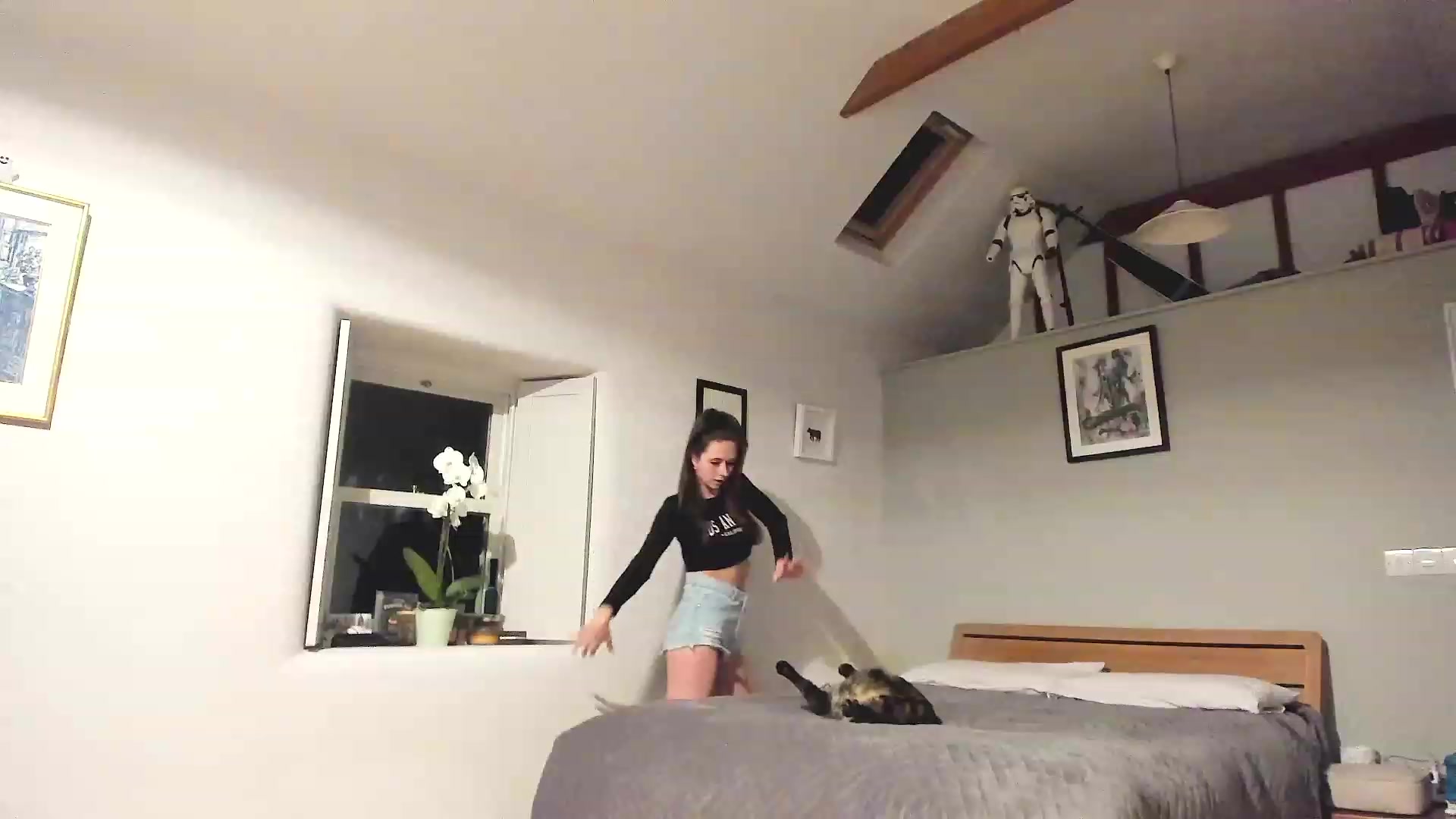 Gallery image thumbnail from Amber_Fry's myfreecams stream on, 02/09/2023, 21:13 image 17 of 20
