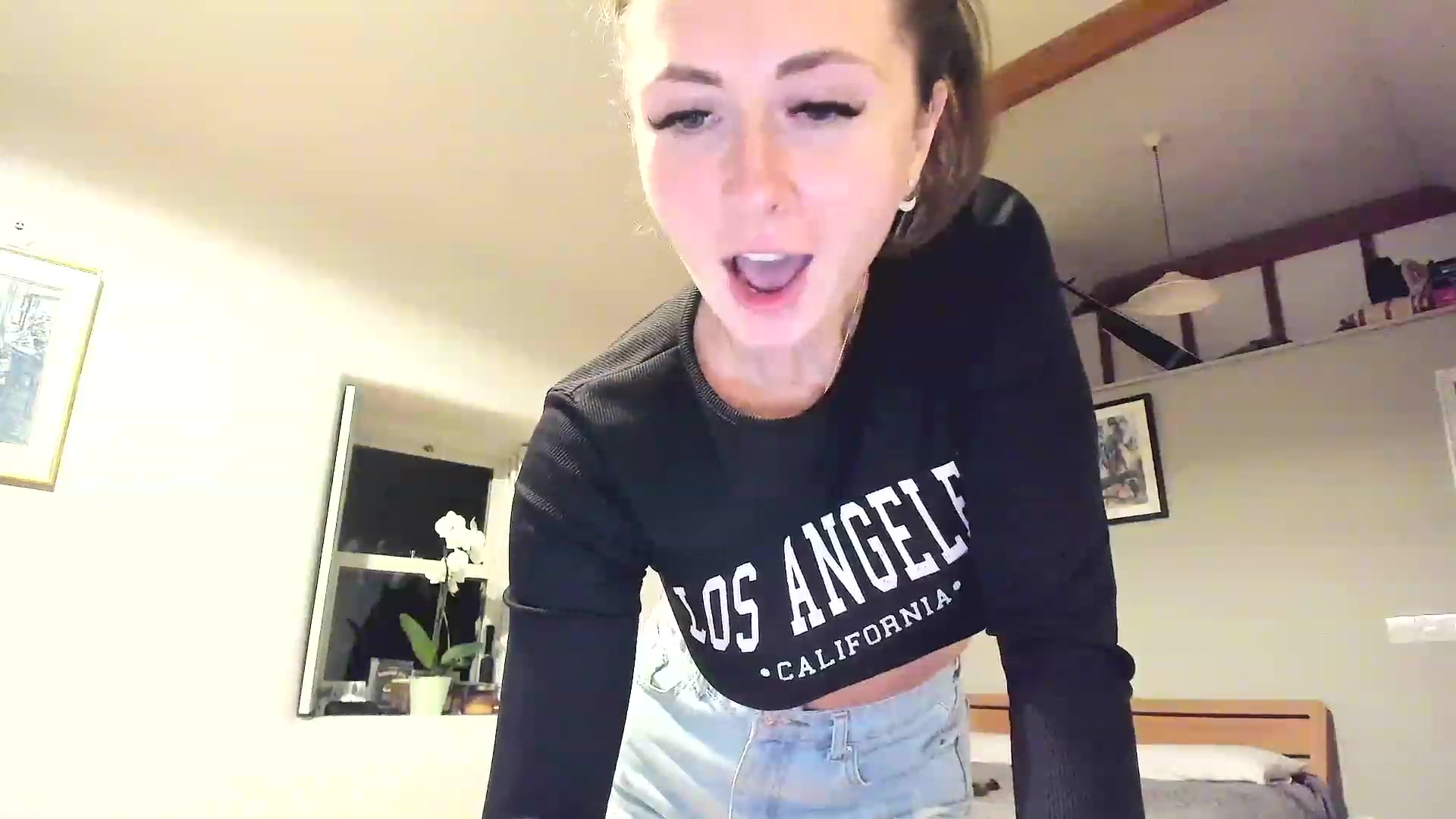 Gallery image thumbnail from Amber_Fry's myfreecams stream on, 02/09/2023, 22:40 image 2 of 20