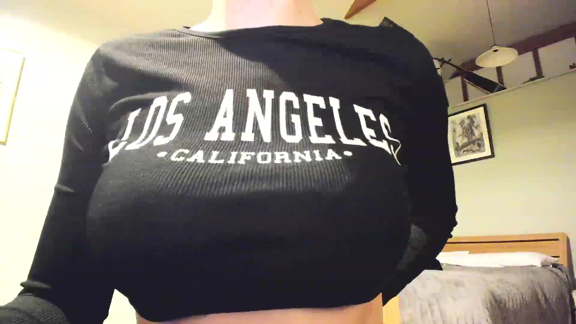 Gallery image thumbnail from Amber_Fry's myfreecams stream on, 02/09/2023, 22:40 image 6 of 20