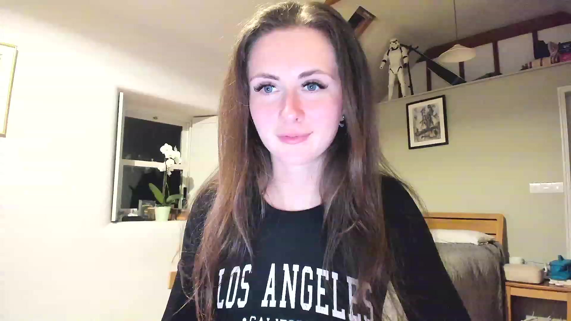 Gallery image thumbnail from Amber_Fry's myfreecams stream on, 02/09/2023, 23:42 image 2 of 20