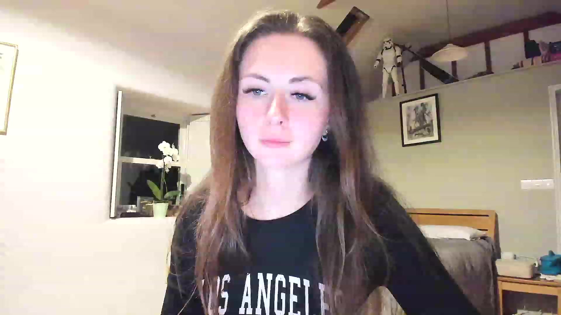 Gallery image thumbnail from Amber_Fry's myfreecams stream on, 02/09/2023, 23:42 image 5 of 20