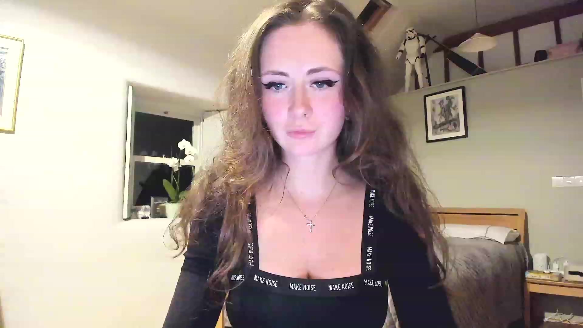Gallery image thumbnail from Amber_Fry's myfreecams stream on, 02/13/2023, 21:26 image 2 of 20